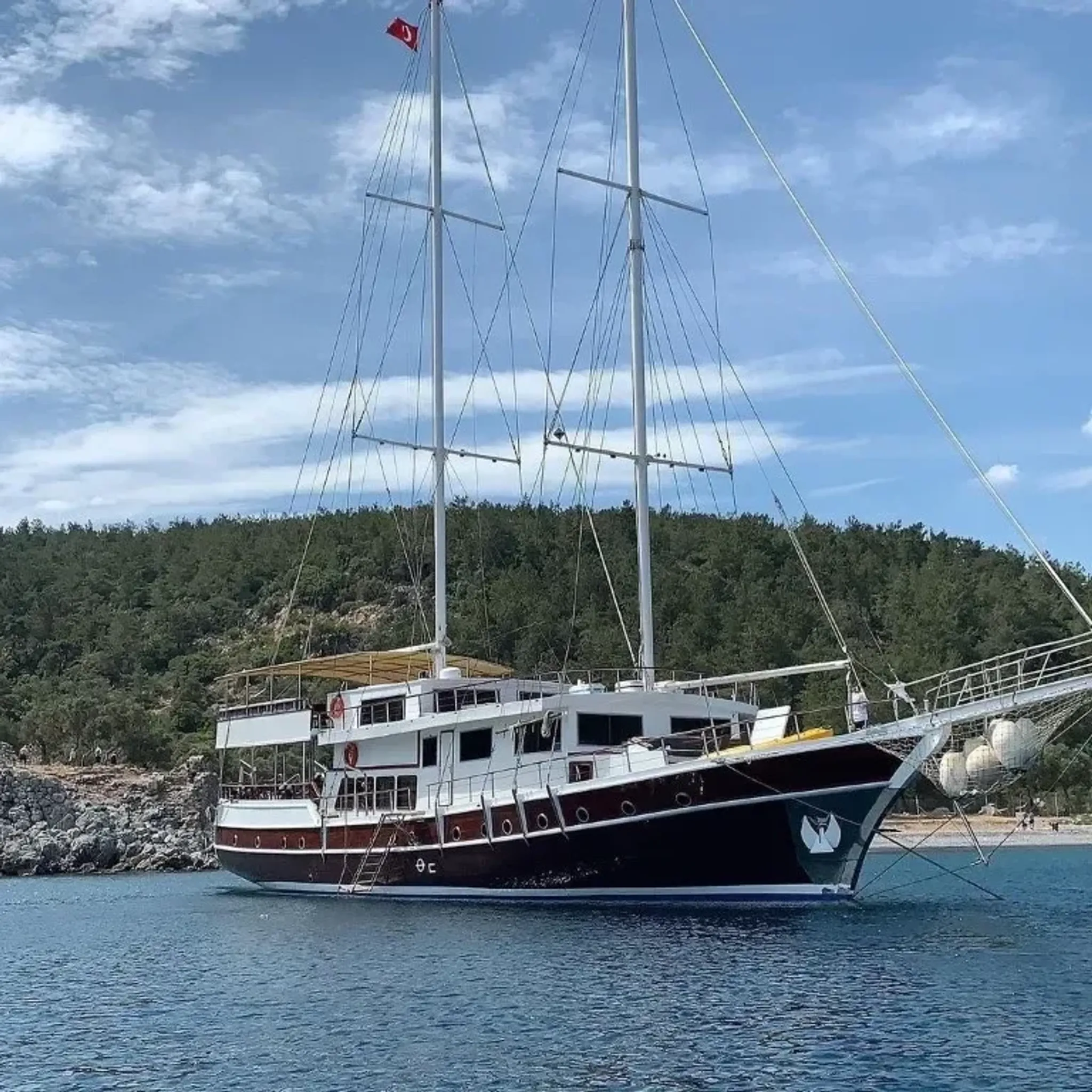 Yacht SWORDFISH 3