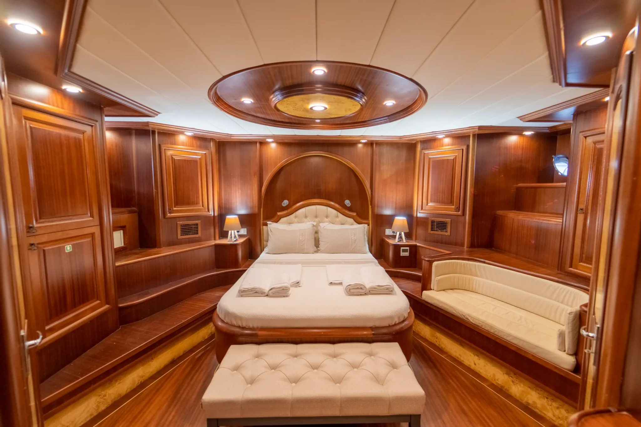 Kaptan Mehmet Bugra cabin 2