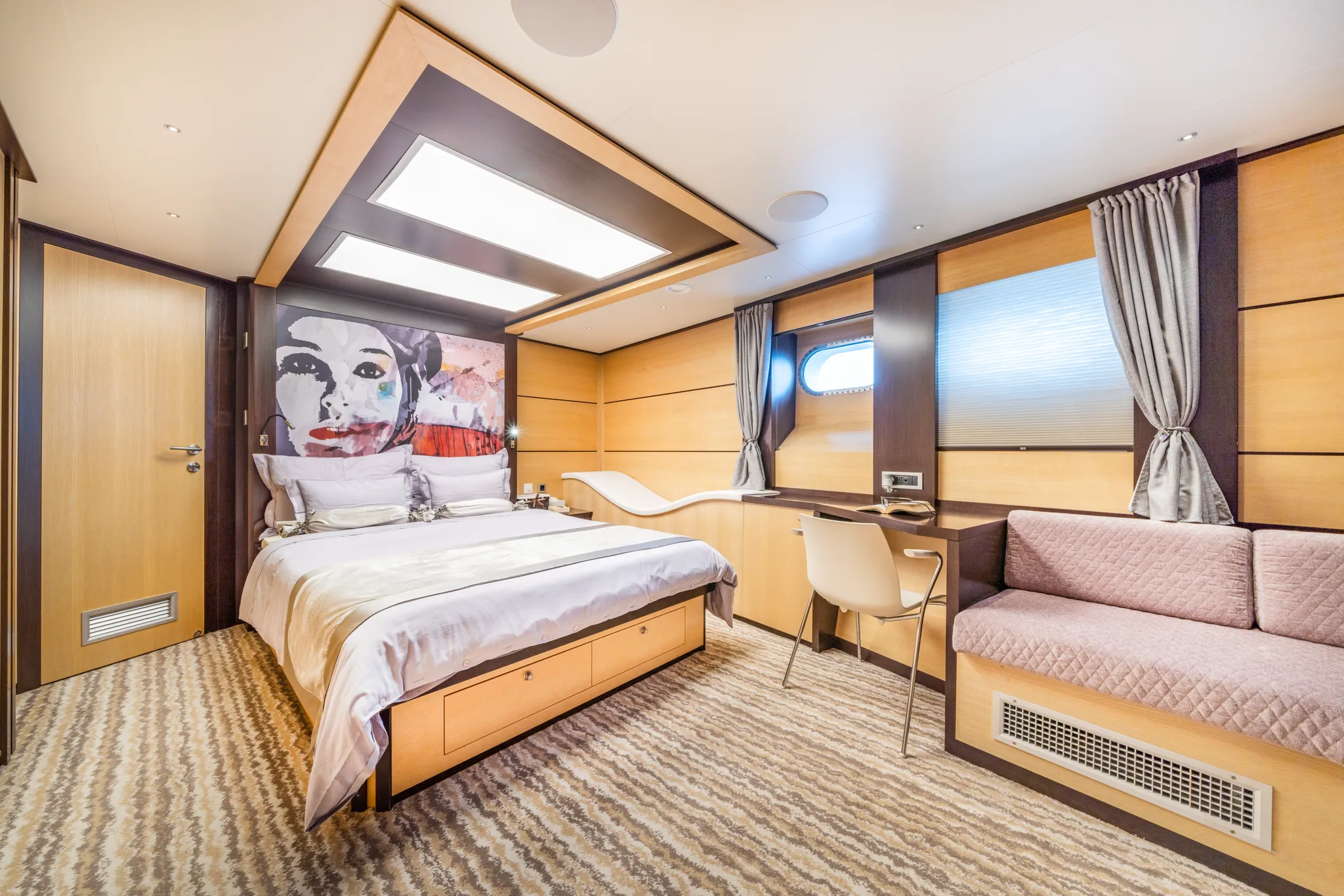 Navilux cabin 1