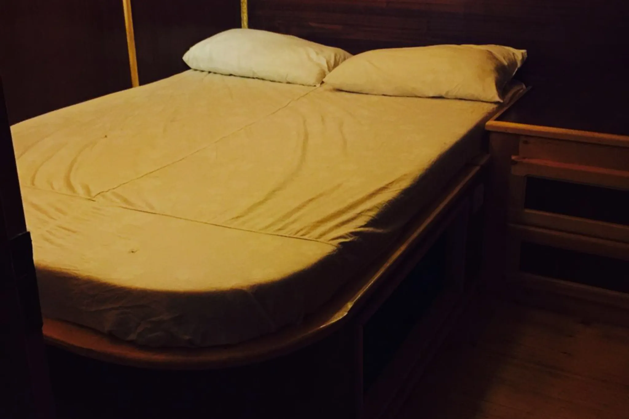 Aphrodite cabin 1