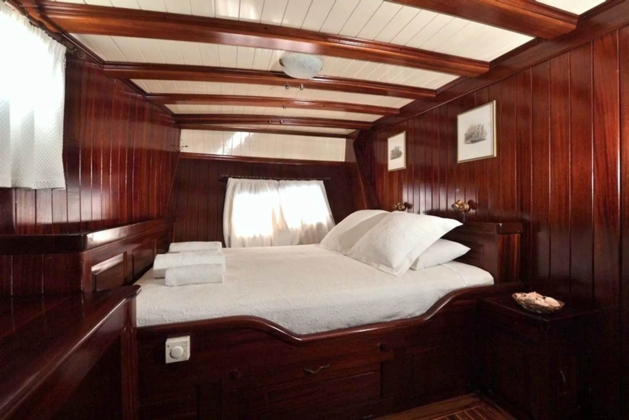 Erato cabin 1