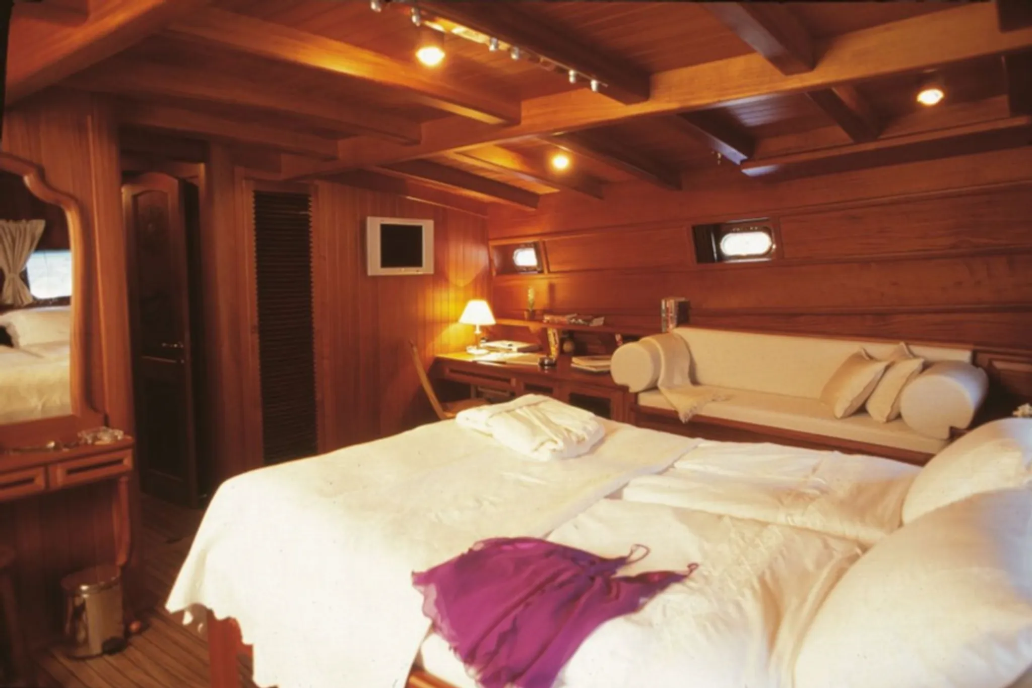 Eylul Deniz 2 cabin 2