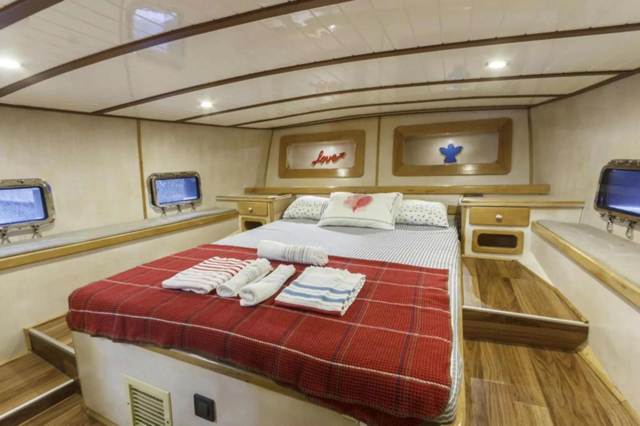 Okay II cabin 2