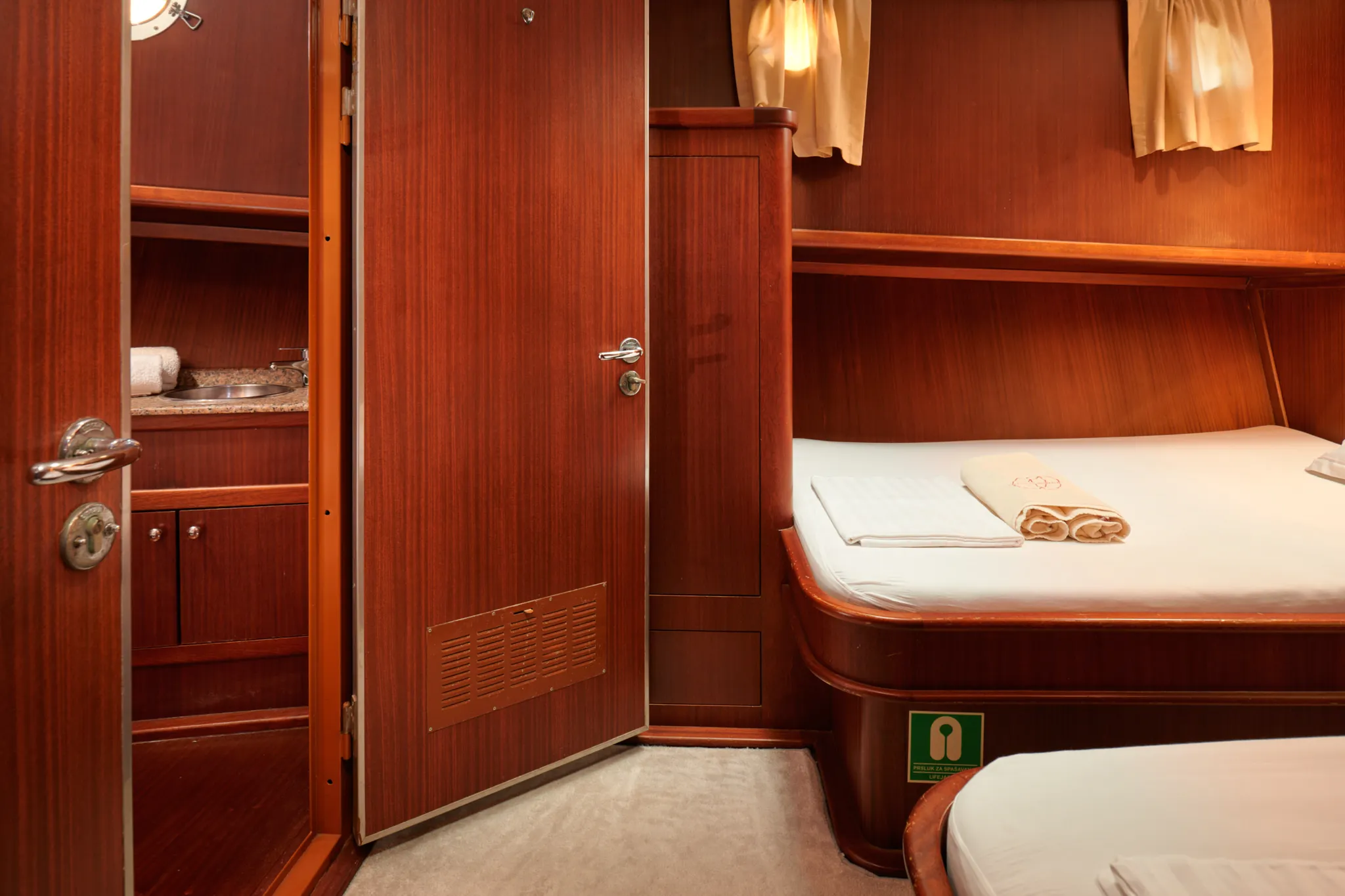 Queen of Adriatic cabin 2