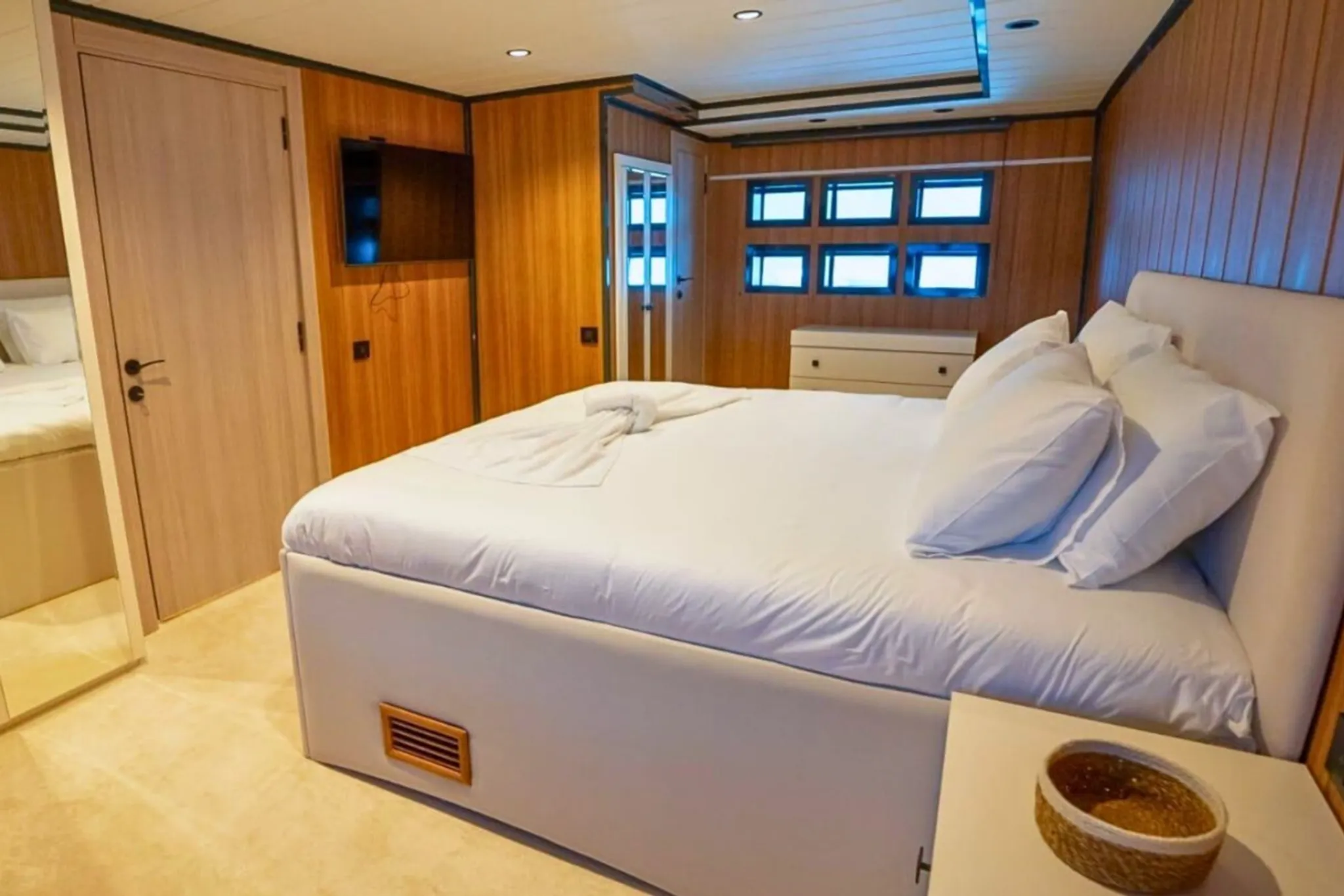 ALMILA cabin 2
