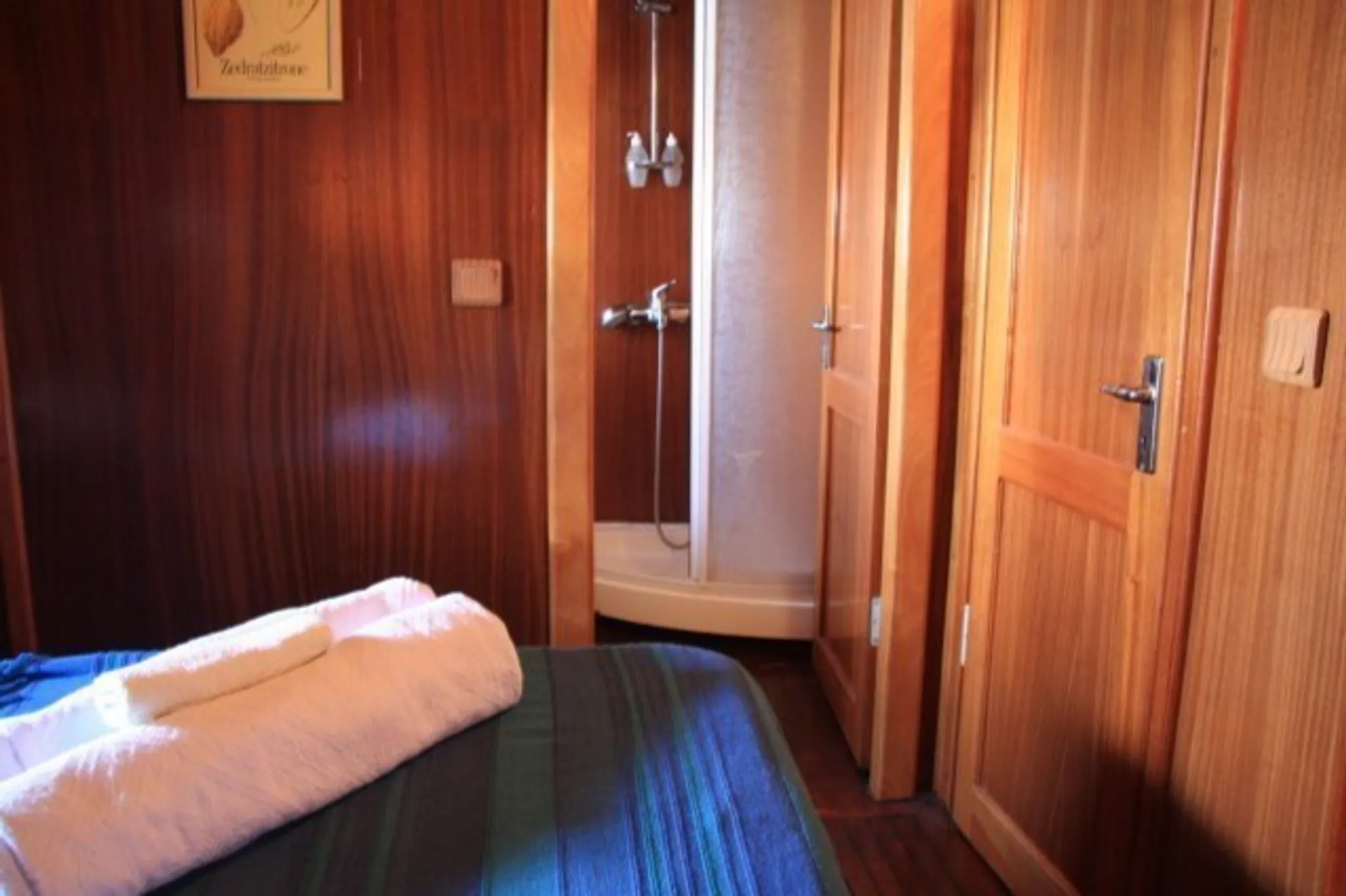 Krila 7 cabin 3