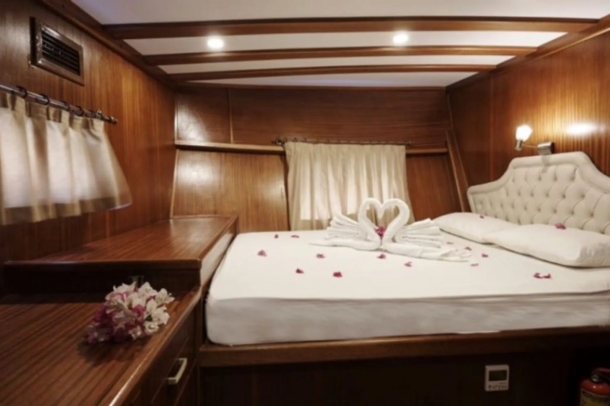 MESUT OL cabin 2
