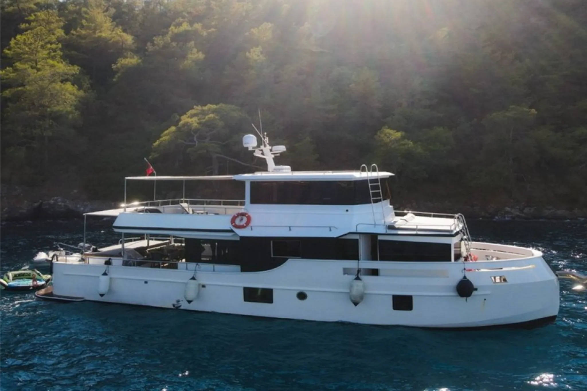 Nayk 1 yacht