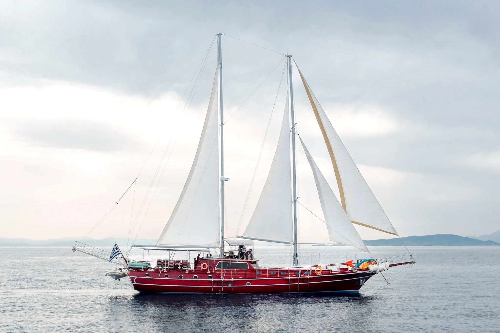 Erato yacht