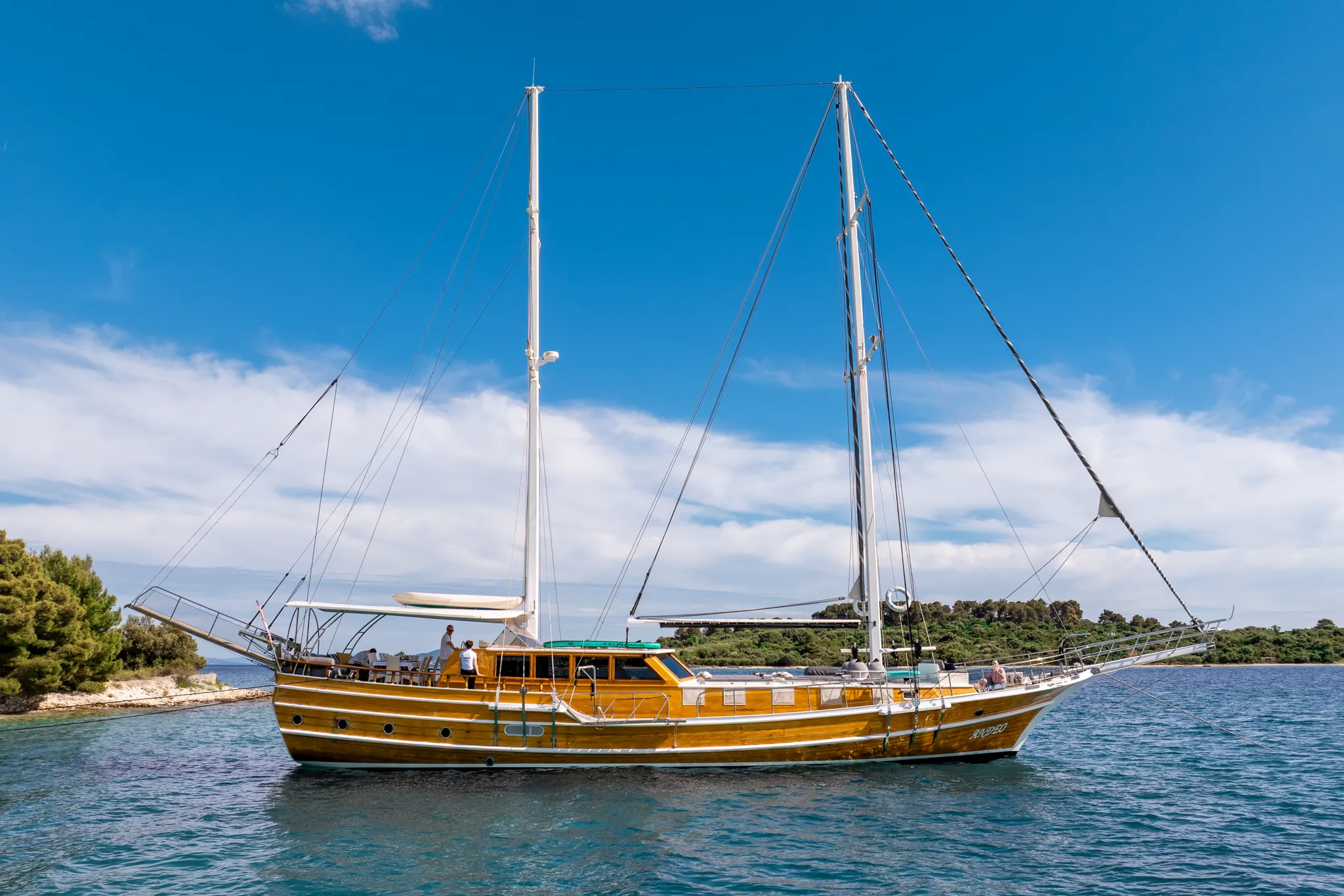 Andeo yacht