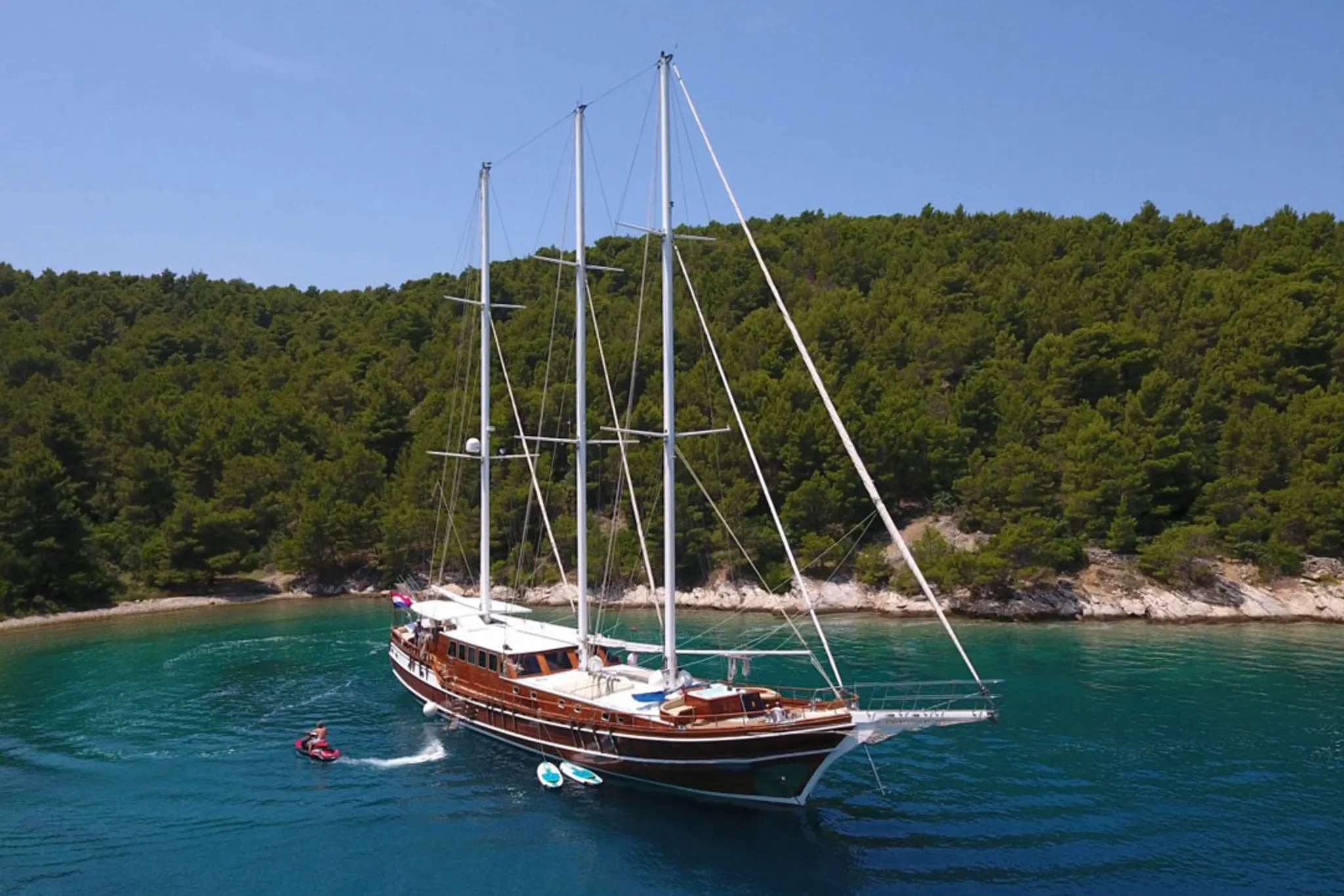 Dolce Vita yacht
