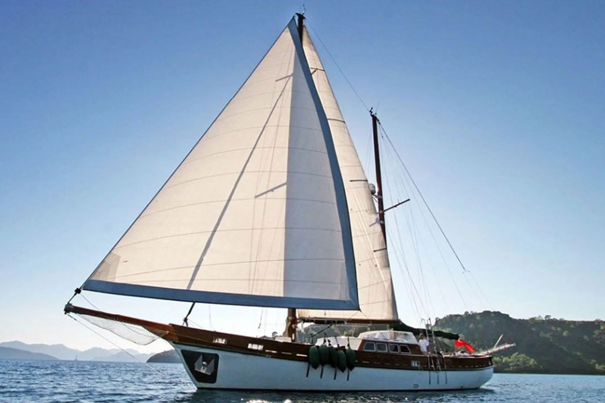 VONGOLE yacht