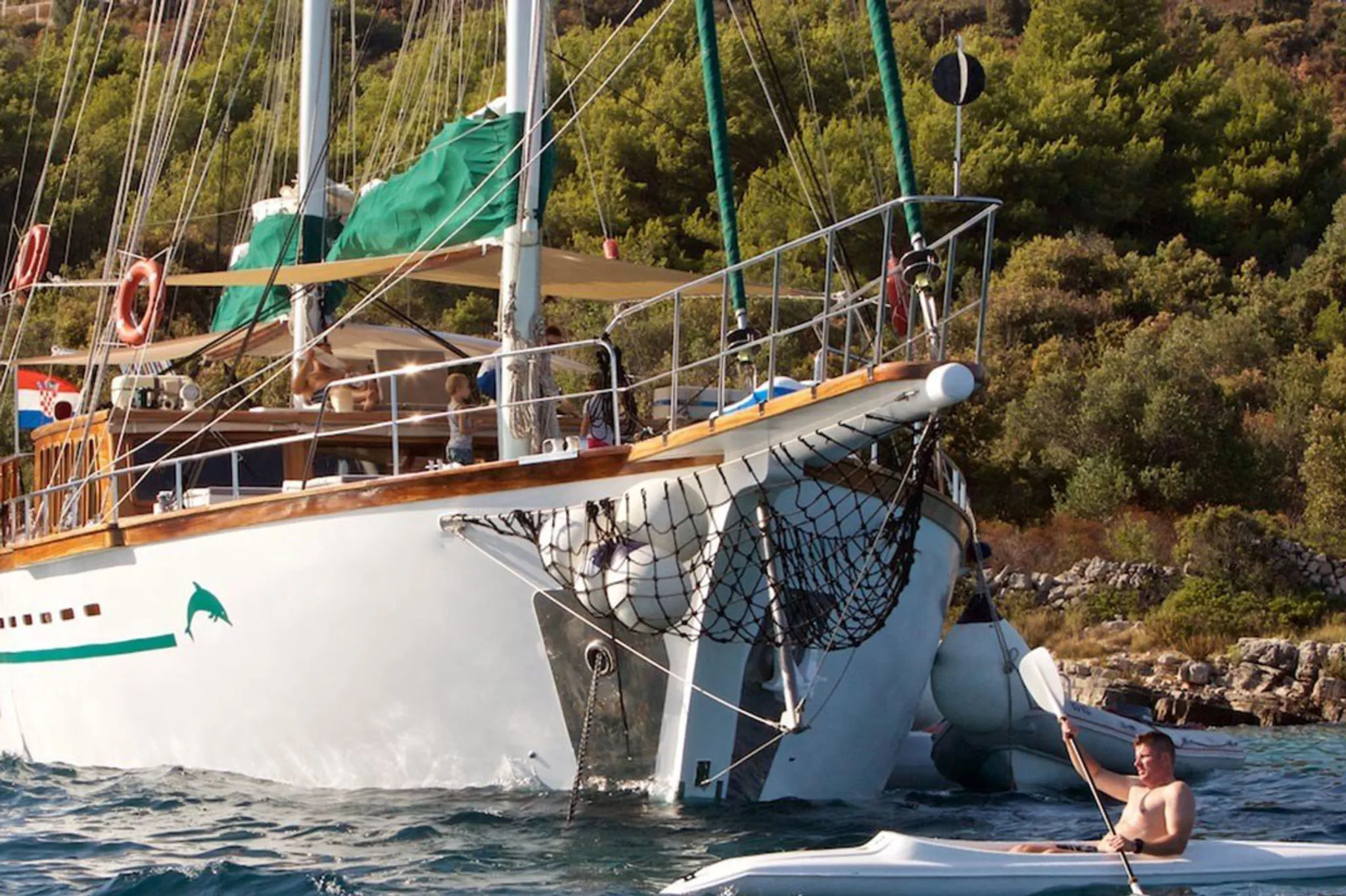 Adriatic Queen — entertainment