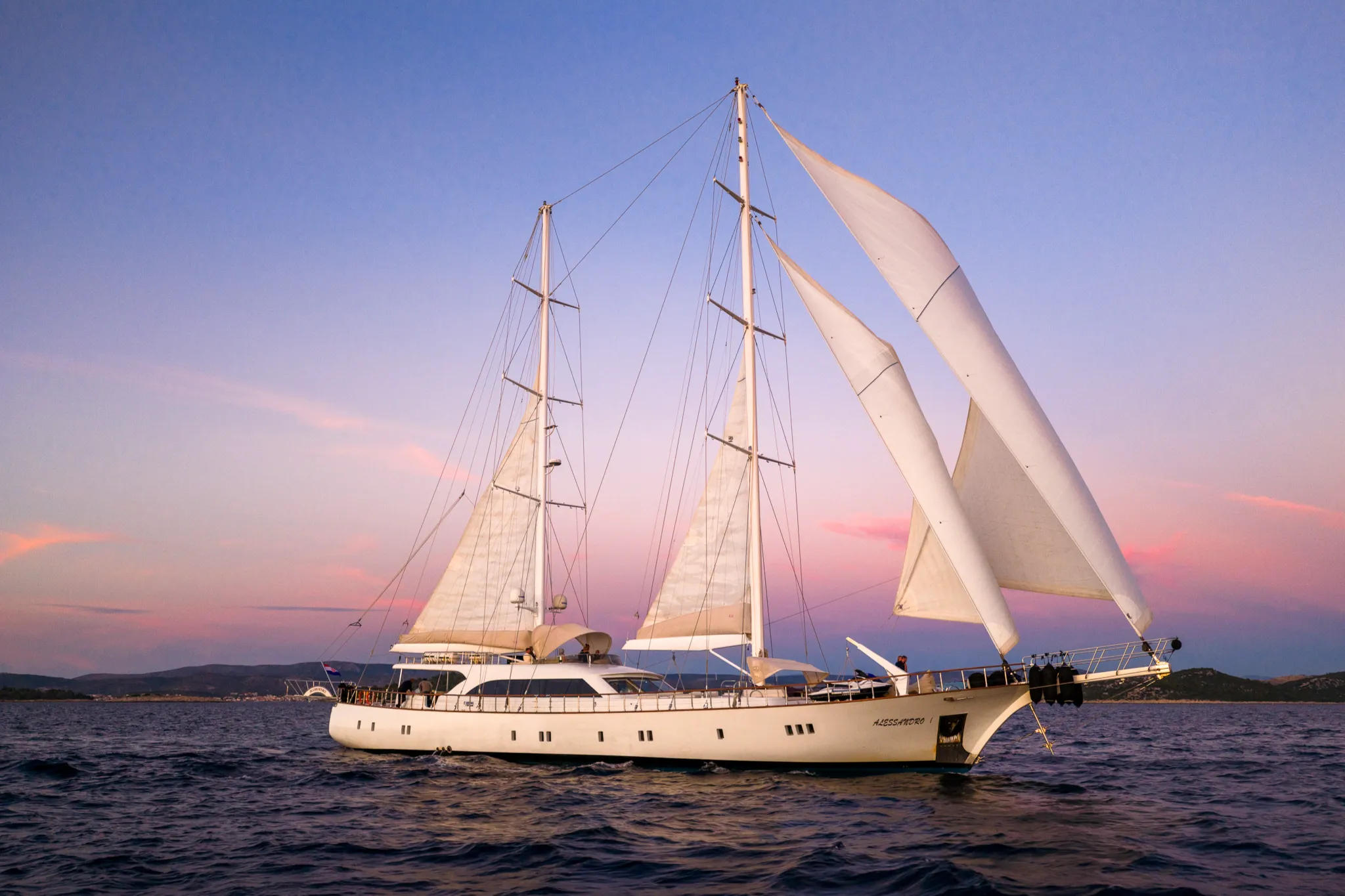 Alessandro I yacht
