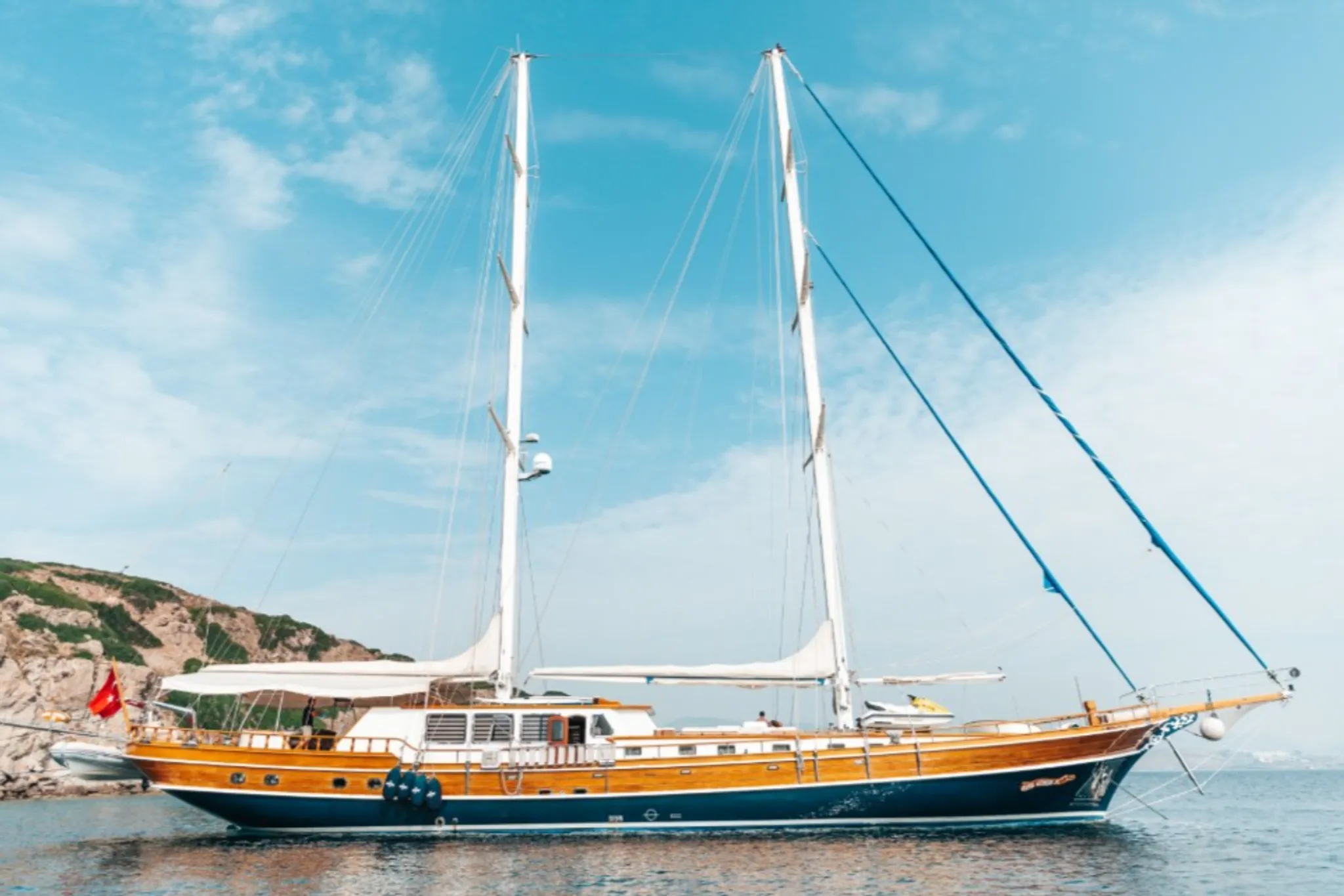 Kaya Guneri 4 yacht