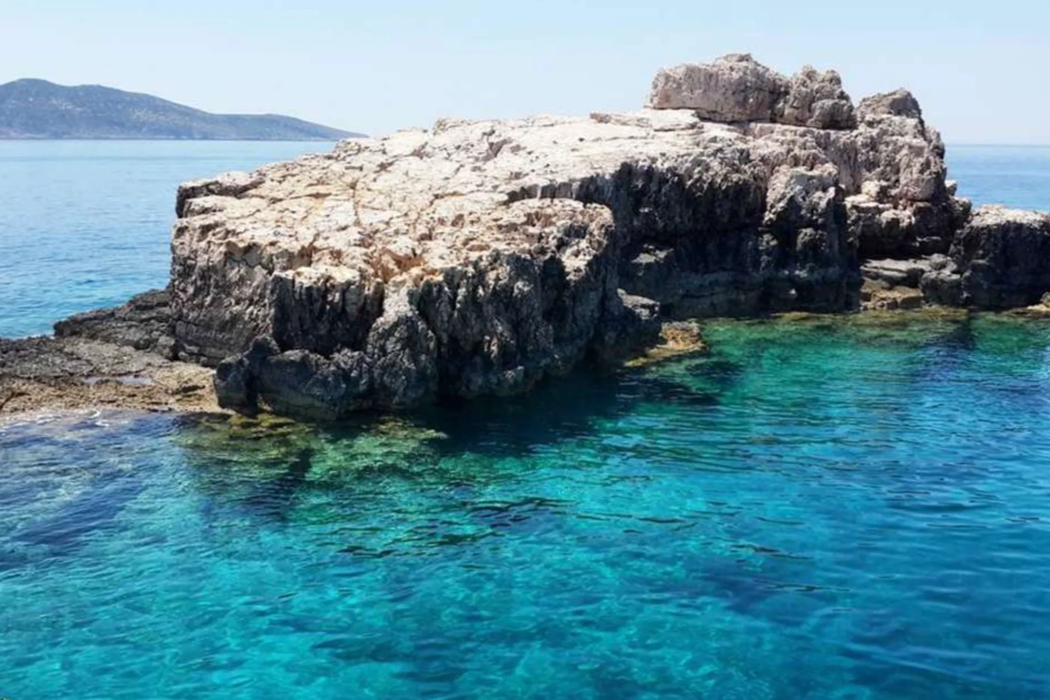 Besmi Island