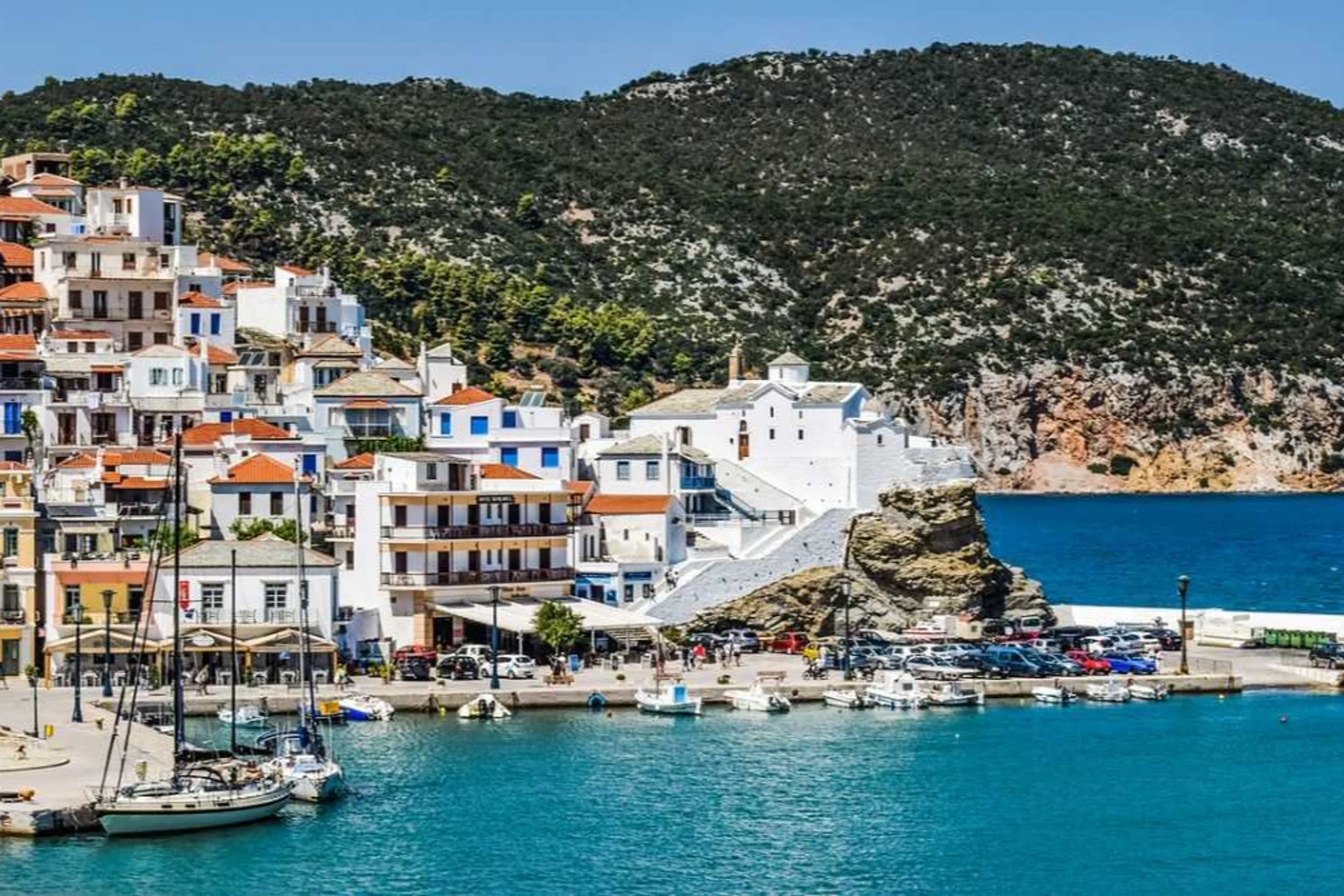 Best Time to Visit Skopelos