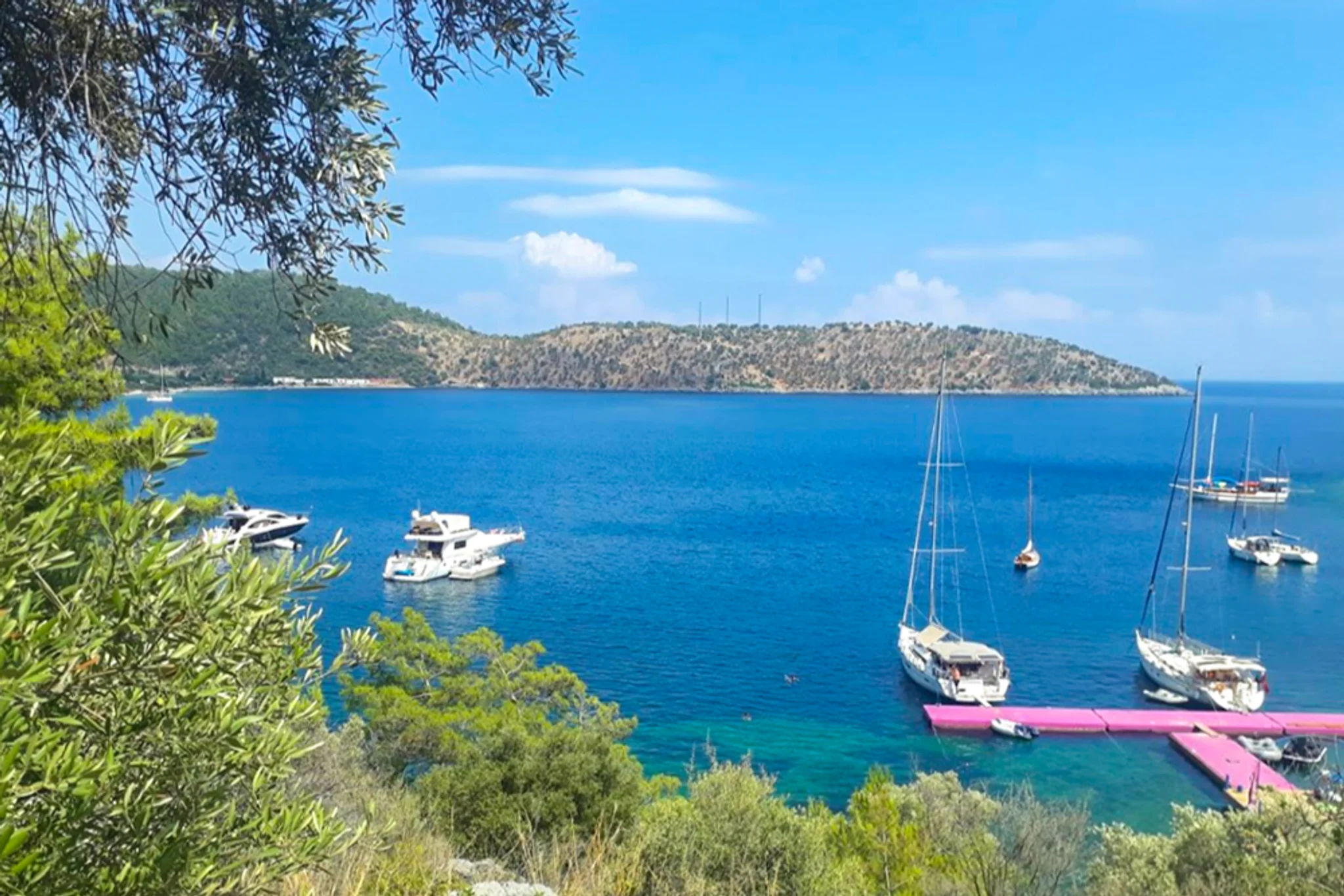 Cokertme Bay
