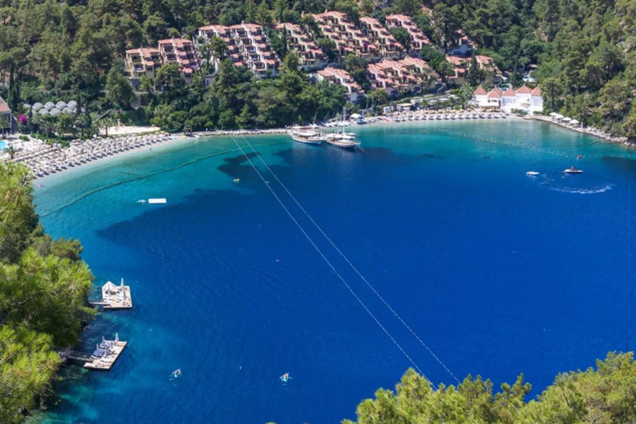 Hillside Beach Club Bay