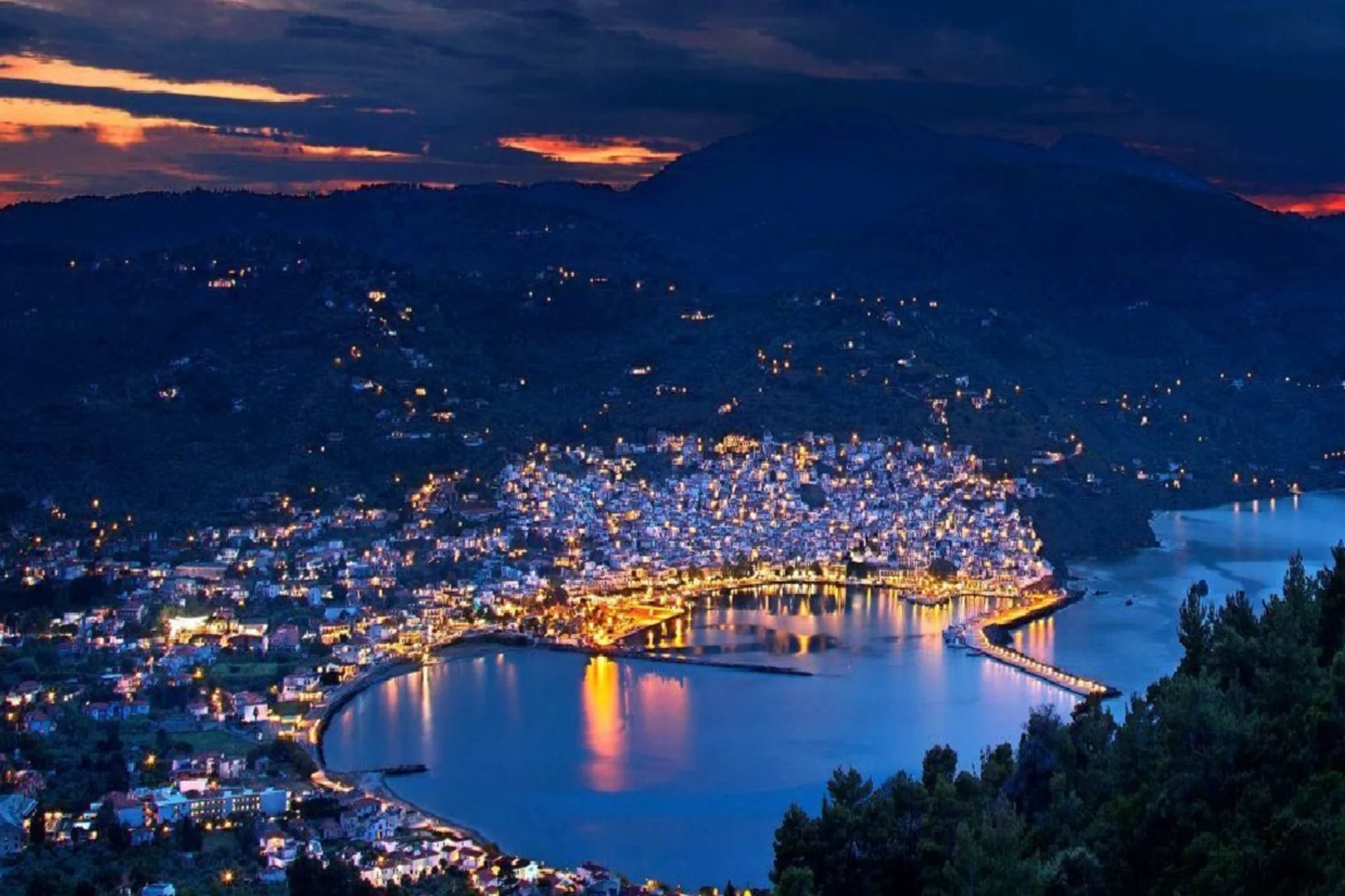 Nightlife in Skopelos