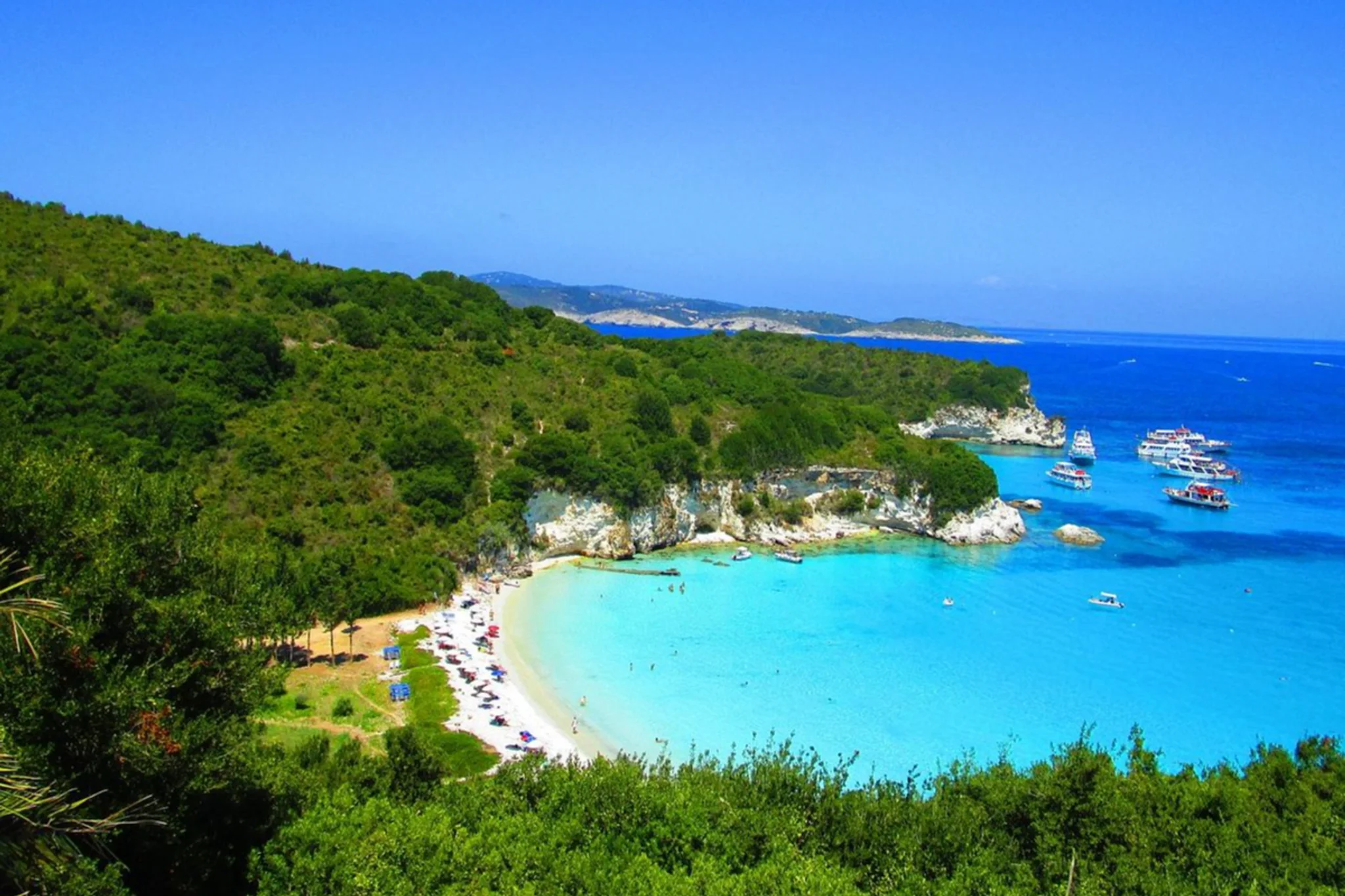 Voutoumi Beach