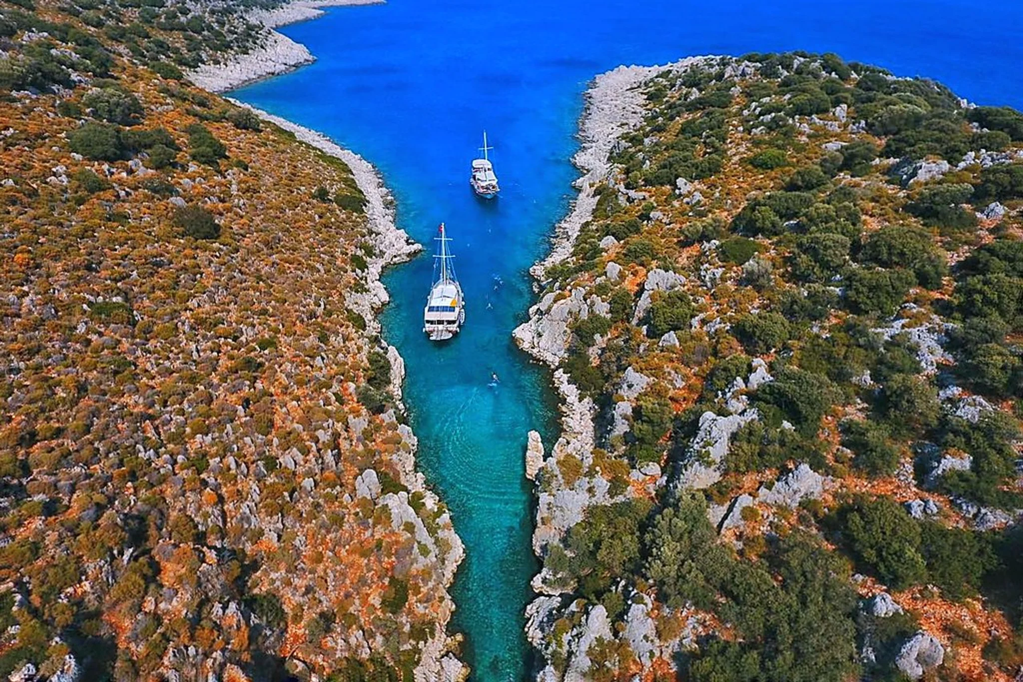 Yaglica Bay