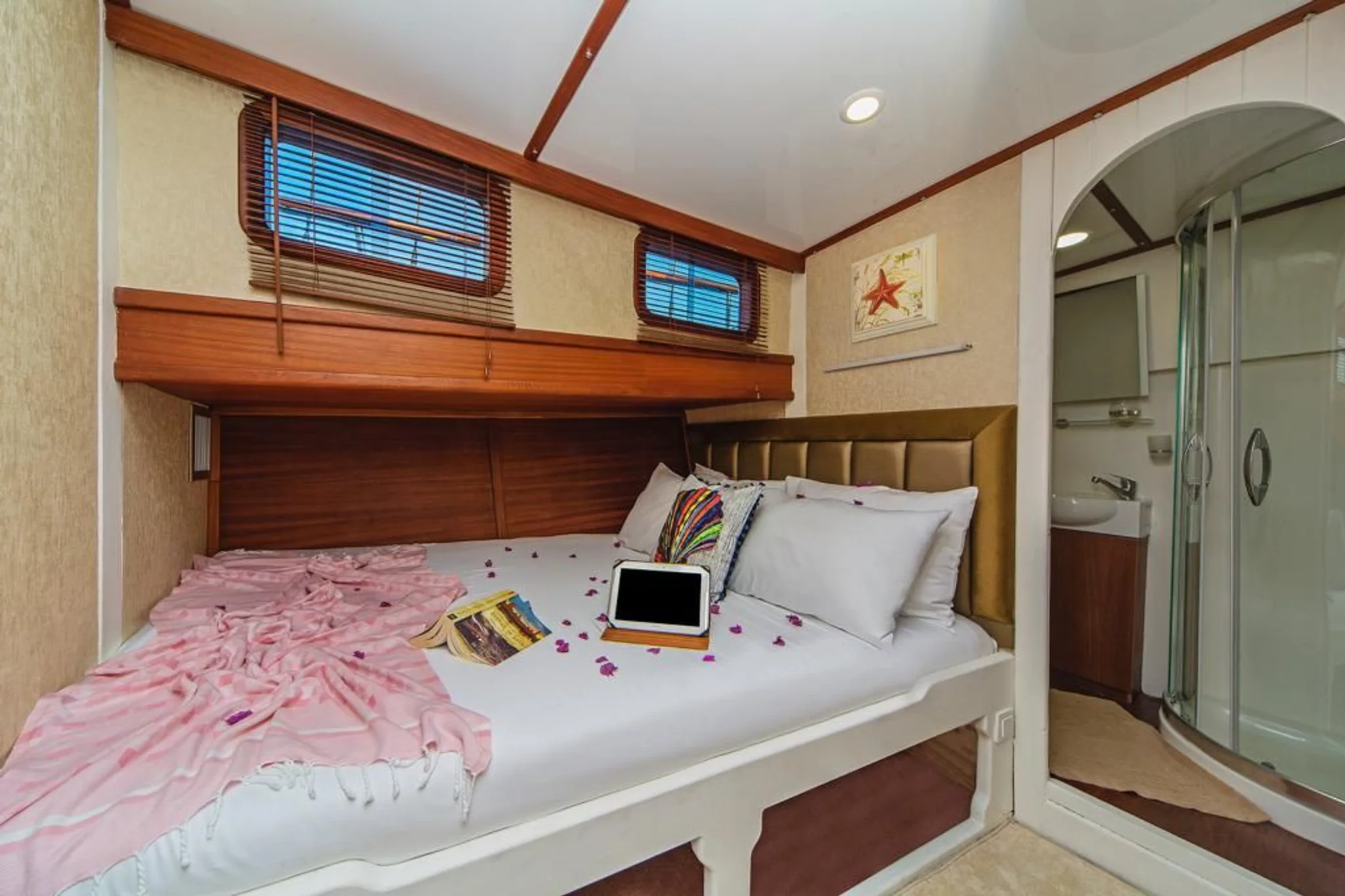Ayla Sultan cabin 1