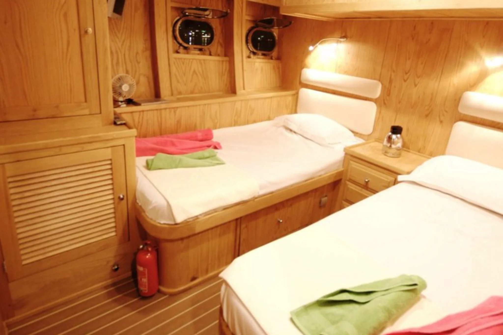 SPIRIT OF THE EAST — cabina 3