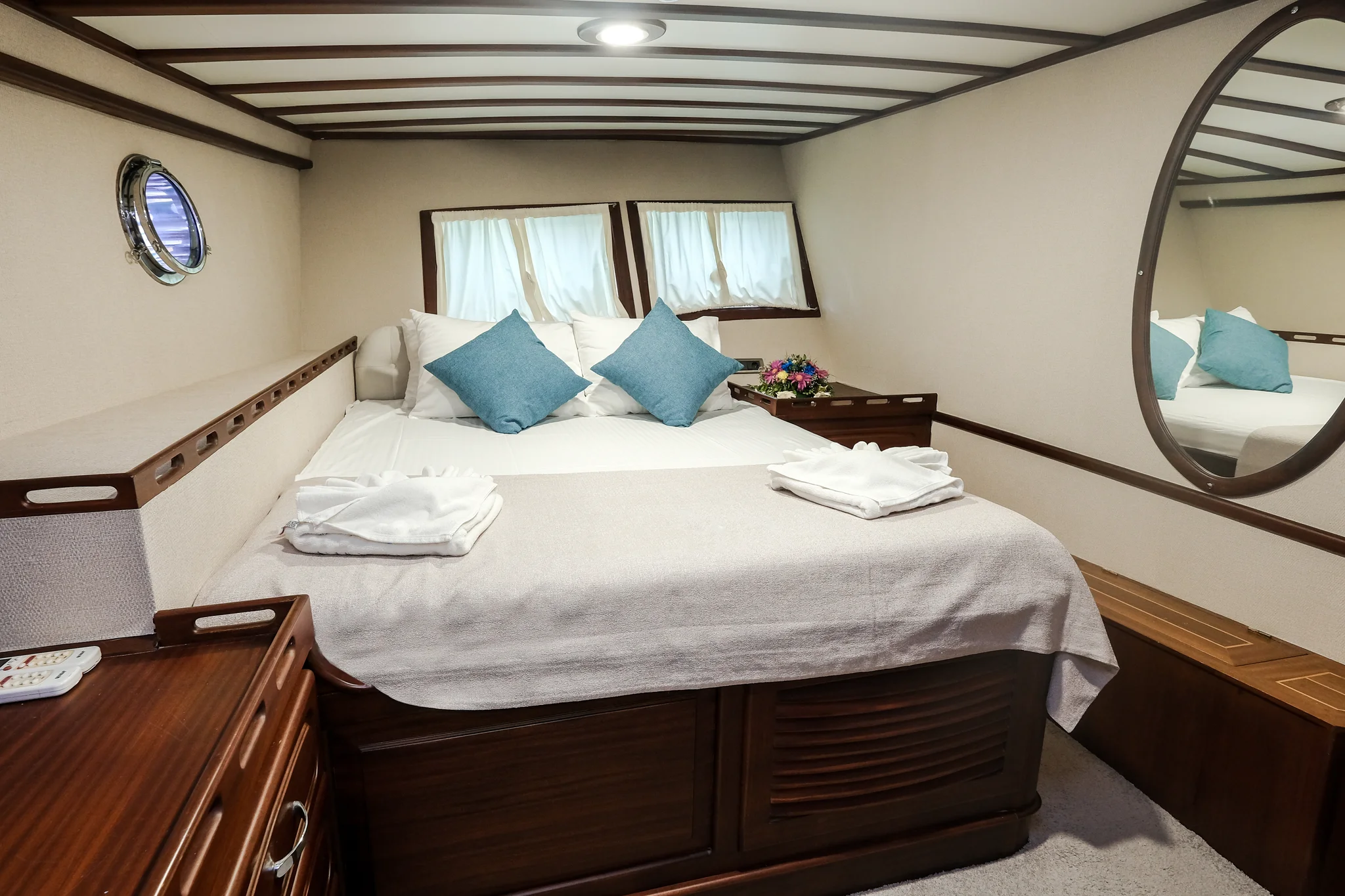 Larin Su — cabina 3