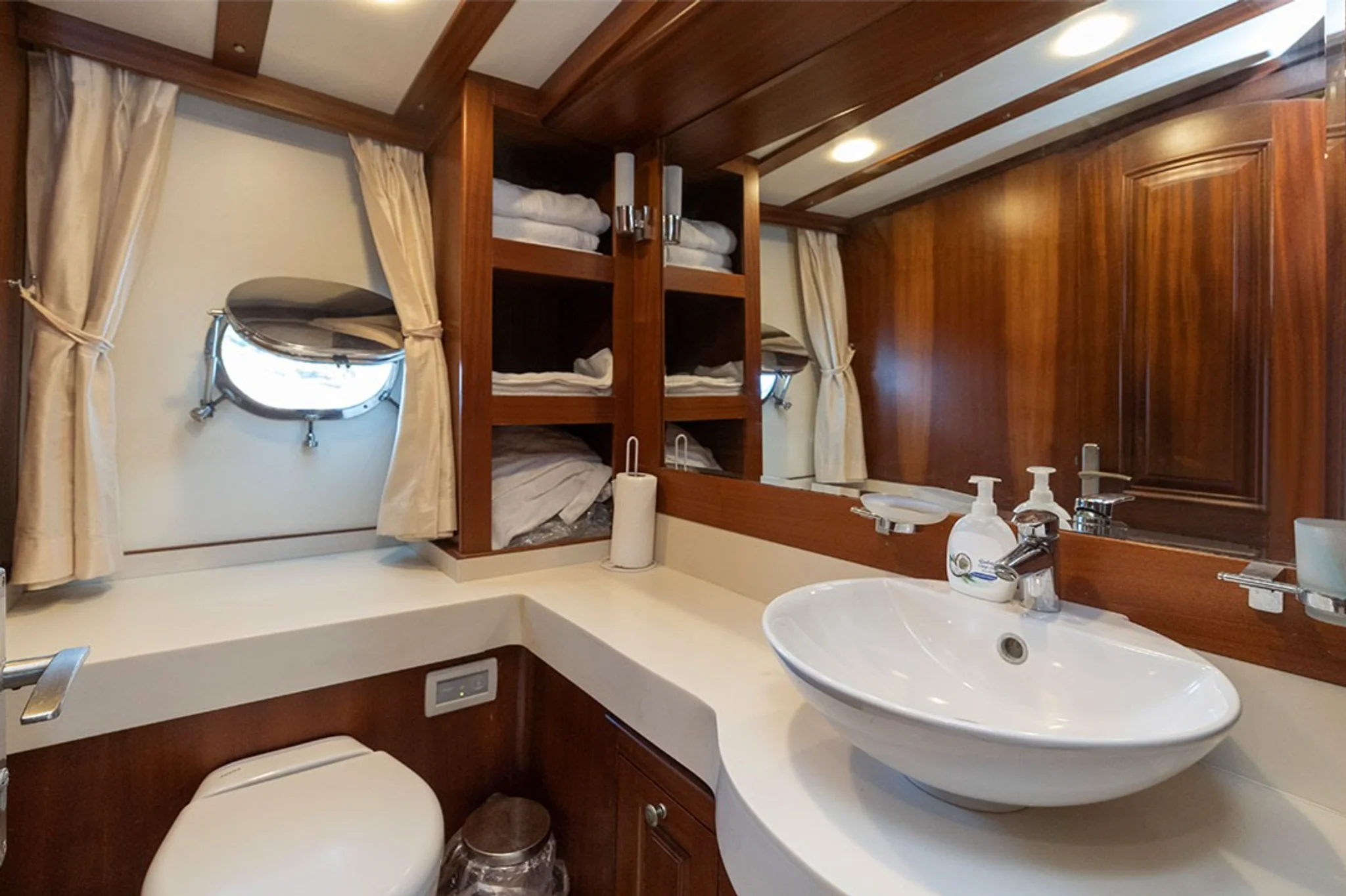 Asn — cabina 3