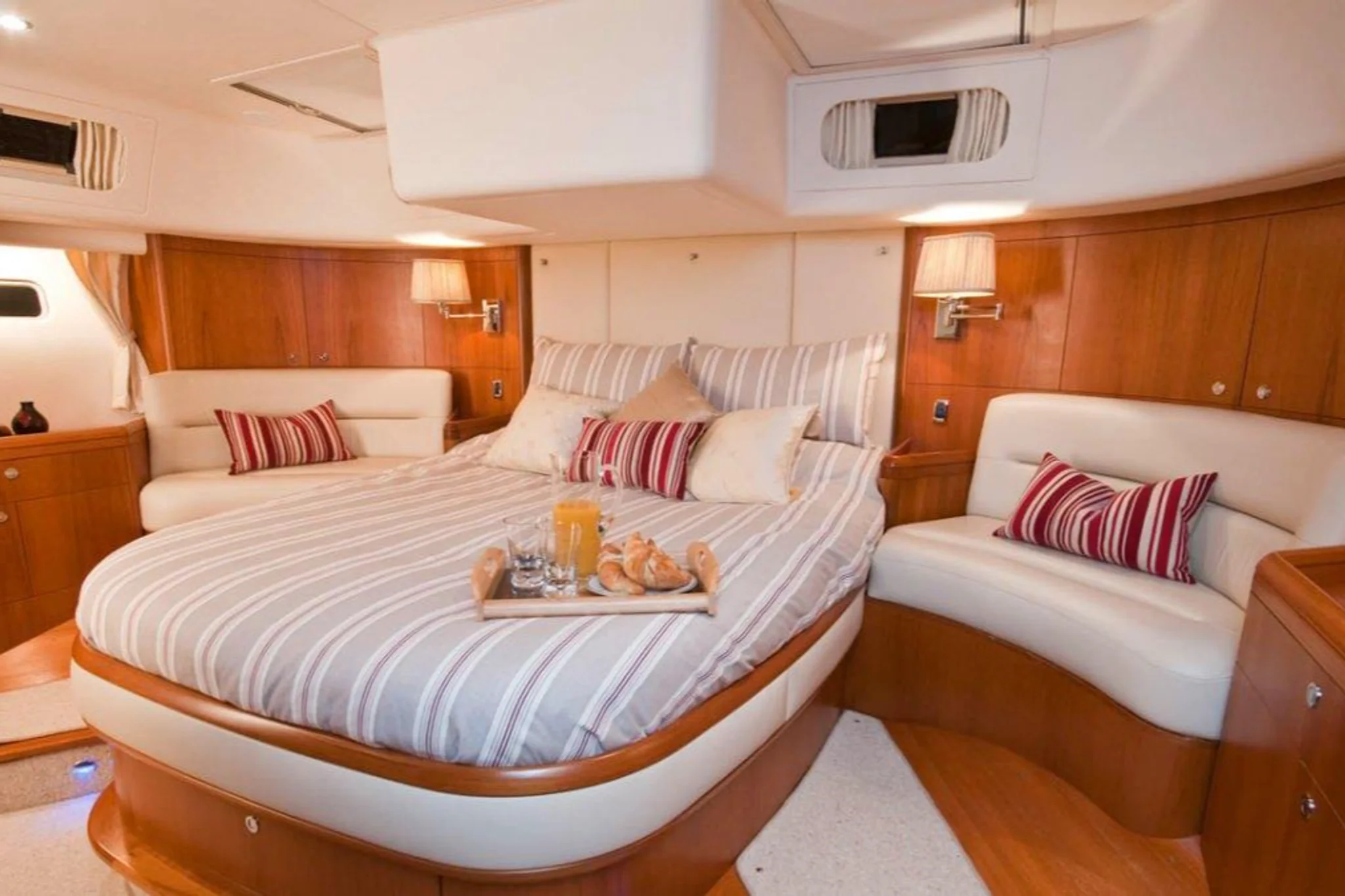 Mustique VT Halmatic cabin 1