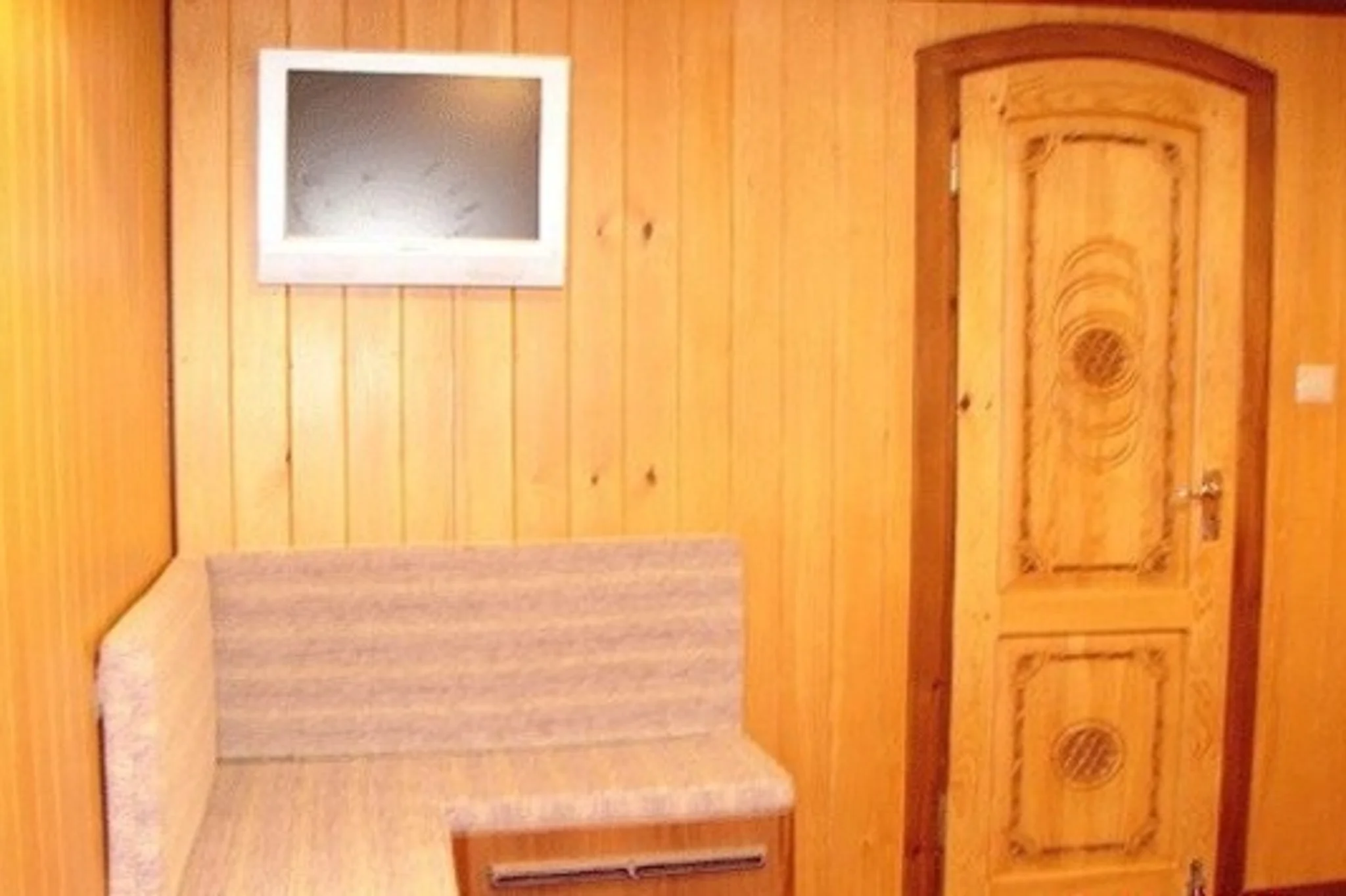 Parlak M — cabina 3