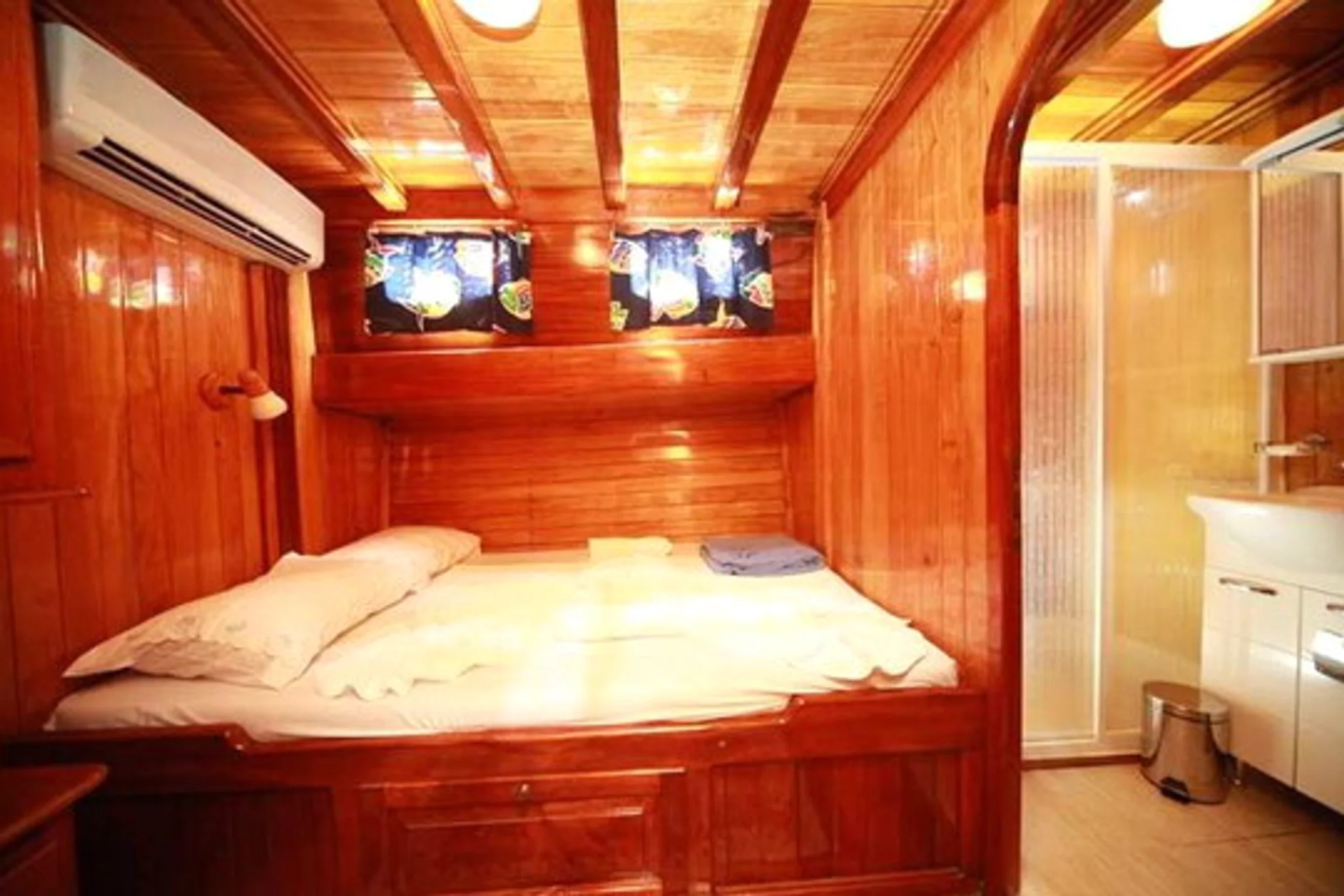 Cabine 1 de LADY SOVEREIGN 2