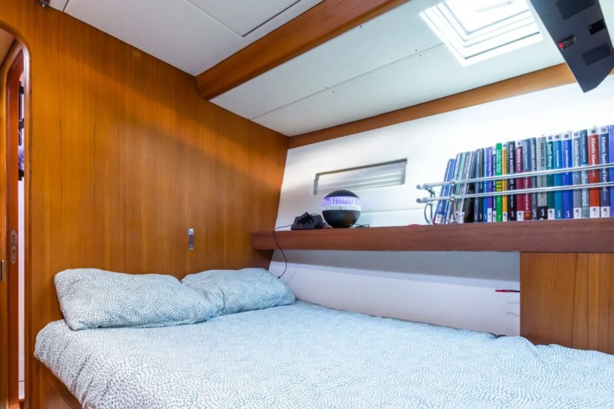 HUAYRA cabin 2