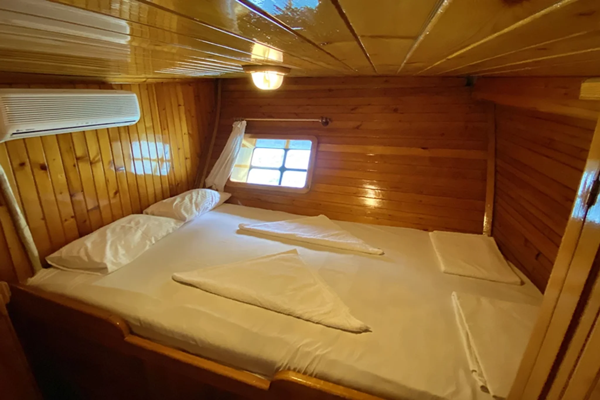 Cabine 2 de BLUEFEST