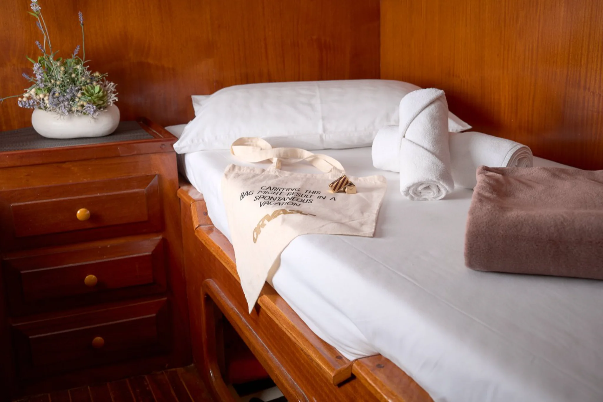 Agora cabin 1