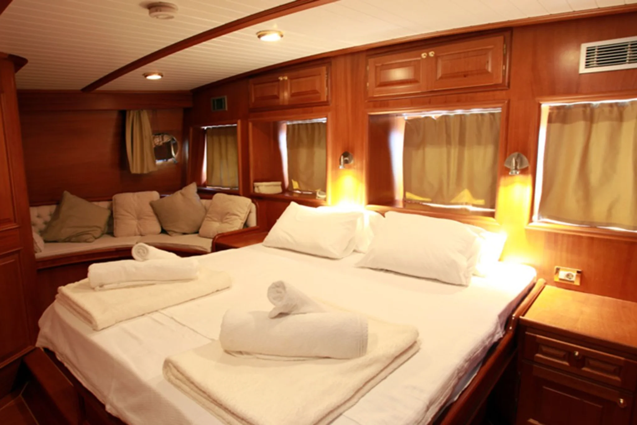 WHY NOT 2 cabin 2