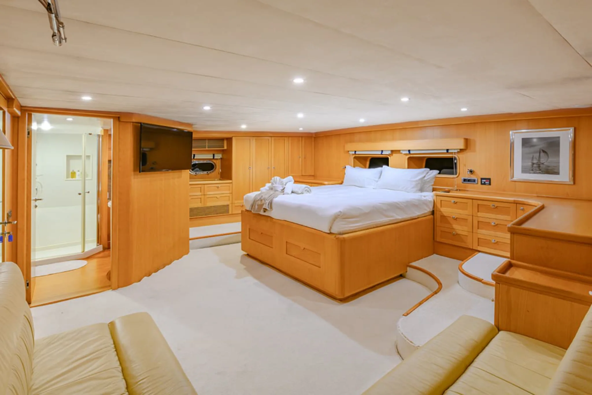 Viva Shira cabin 2