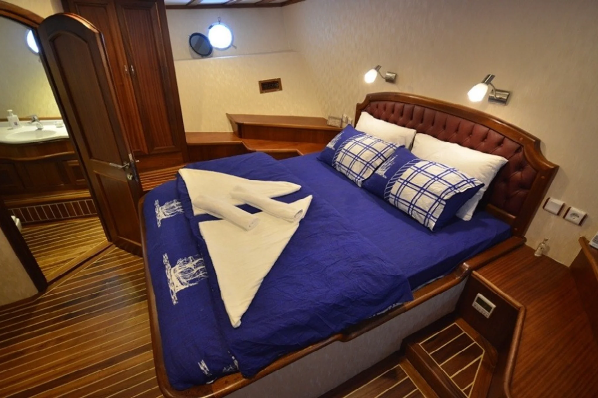 C Taner 2 cabin 2
