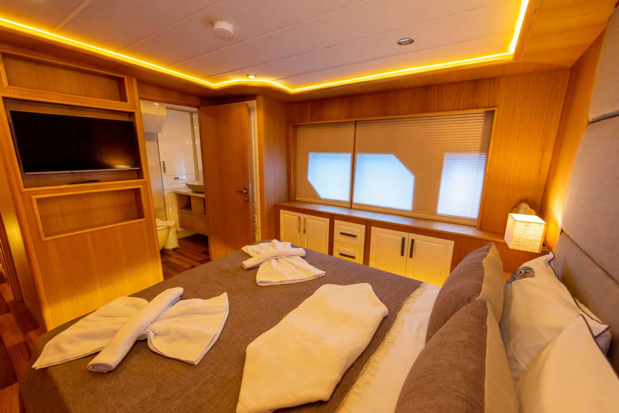 Simay M cabin 2