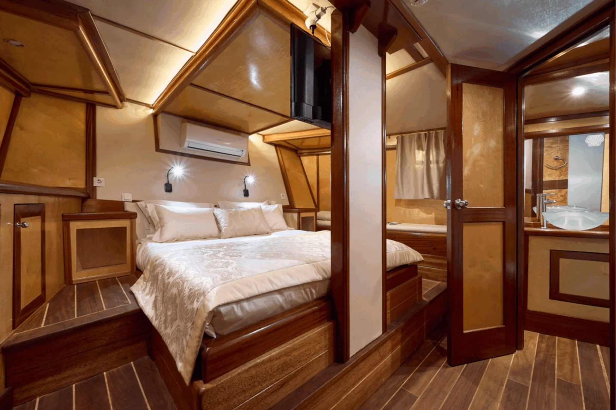 Trebenna cabin 2