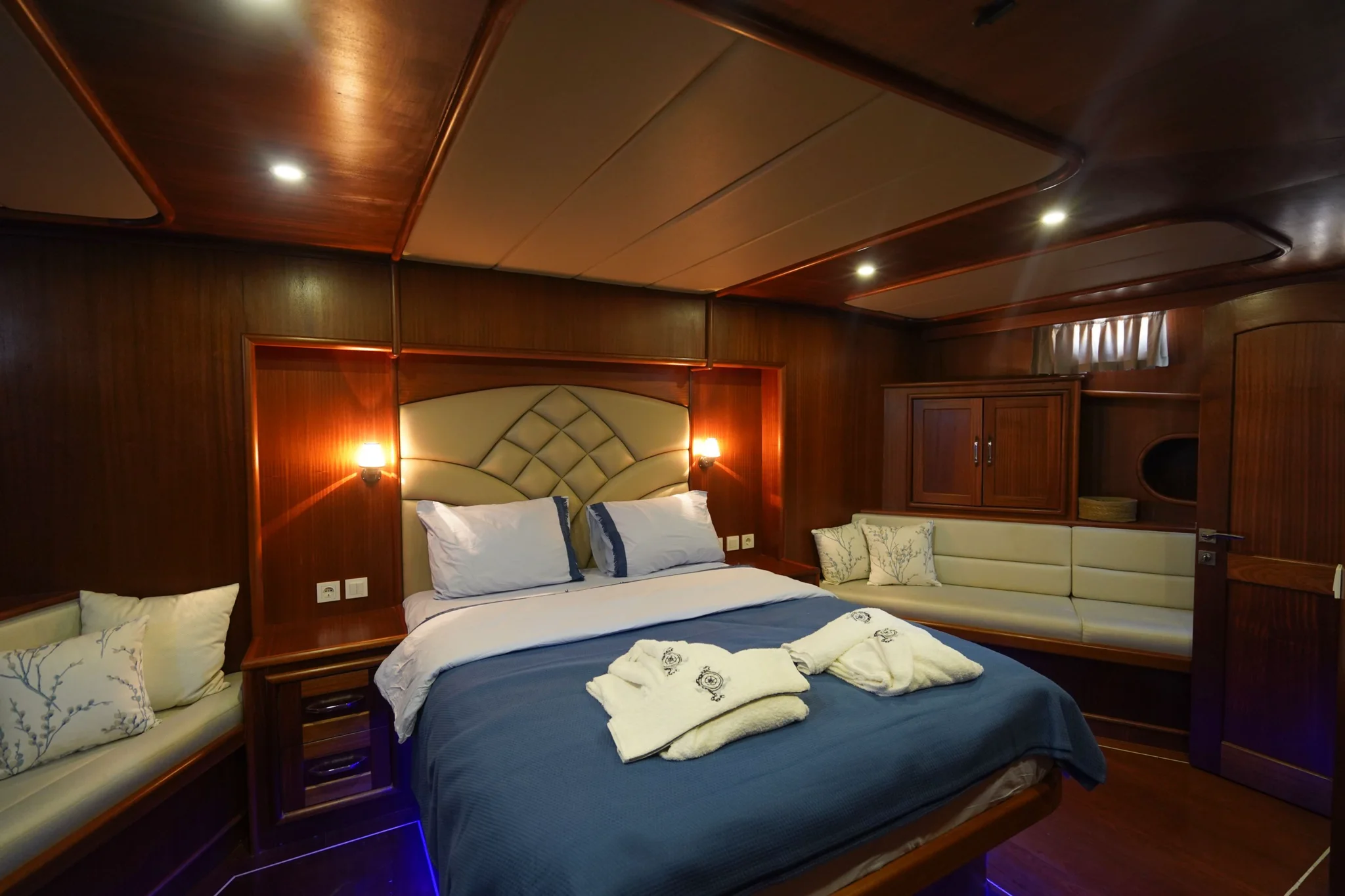 Prenses Esila cabin 2
