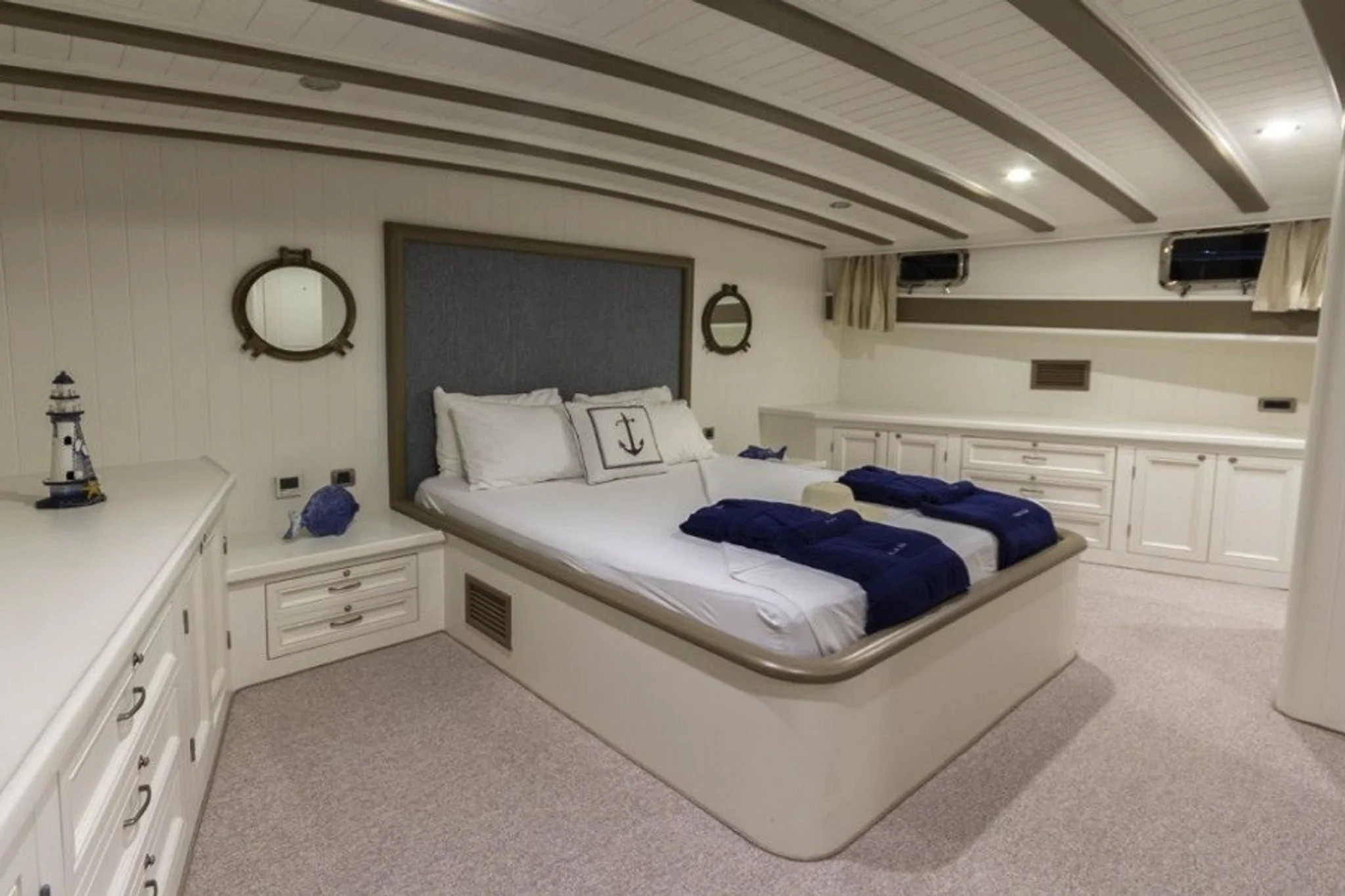 The Blue Sea — cabina 2