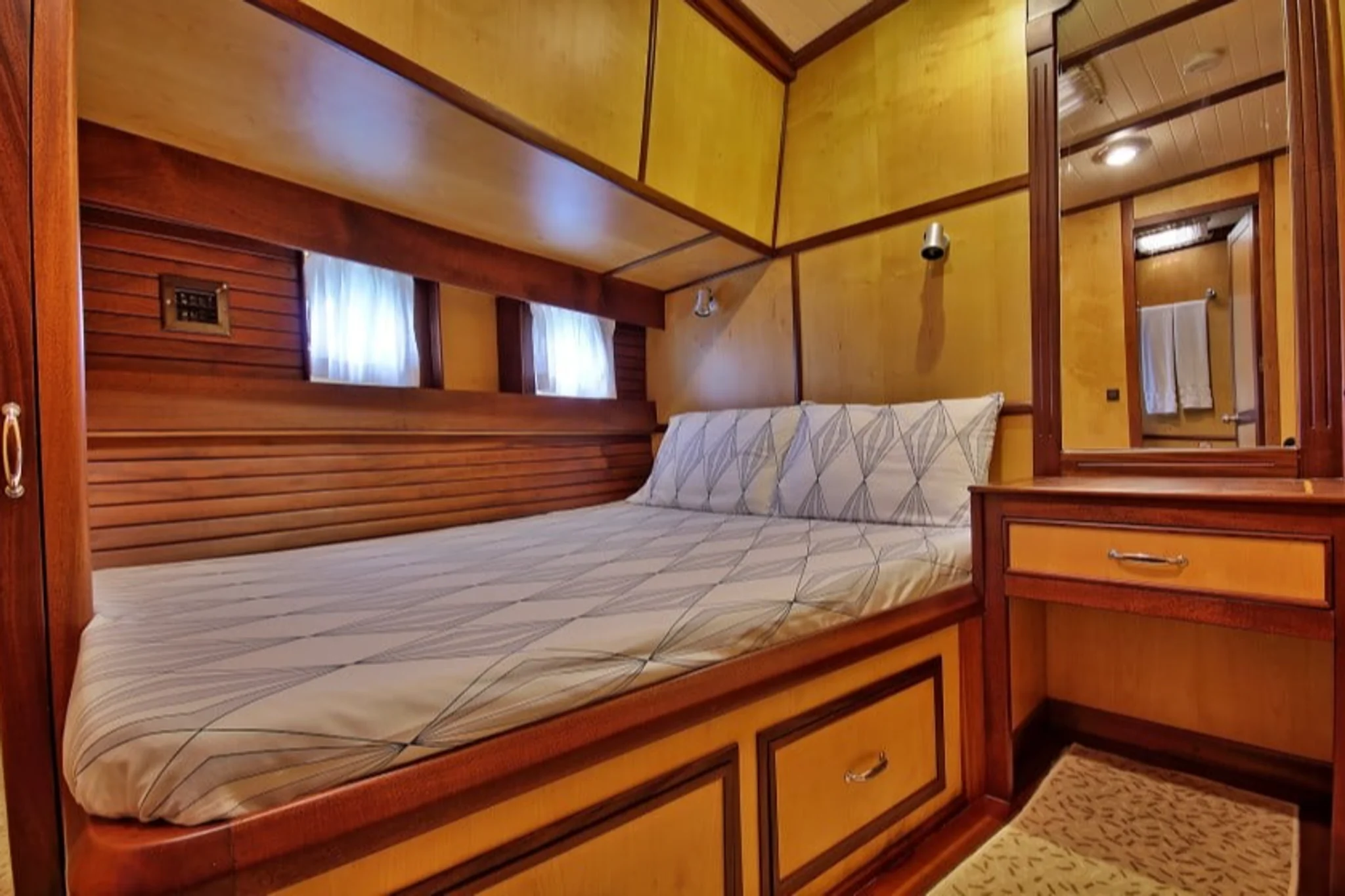 ISLA — cabina 2