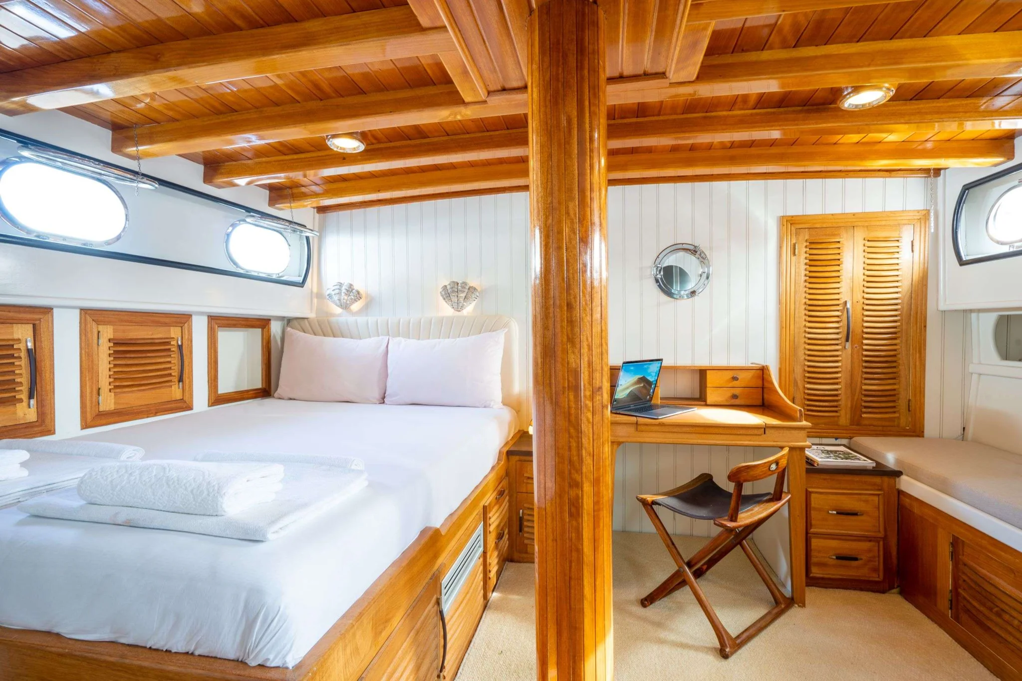Cabine 2 de KAVIRA 2