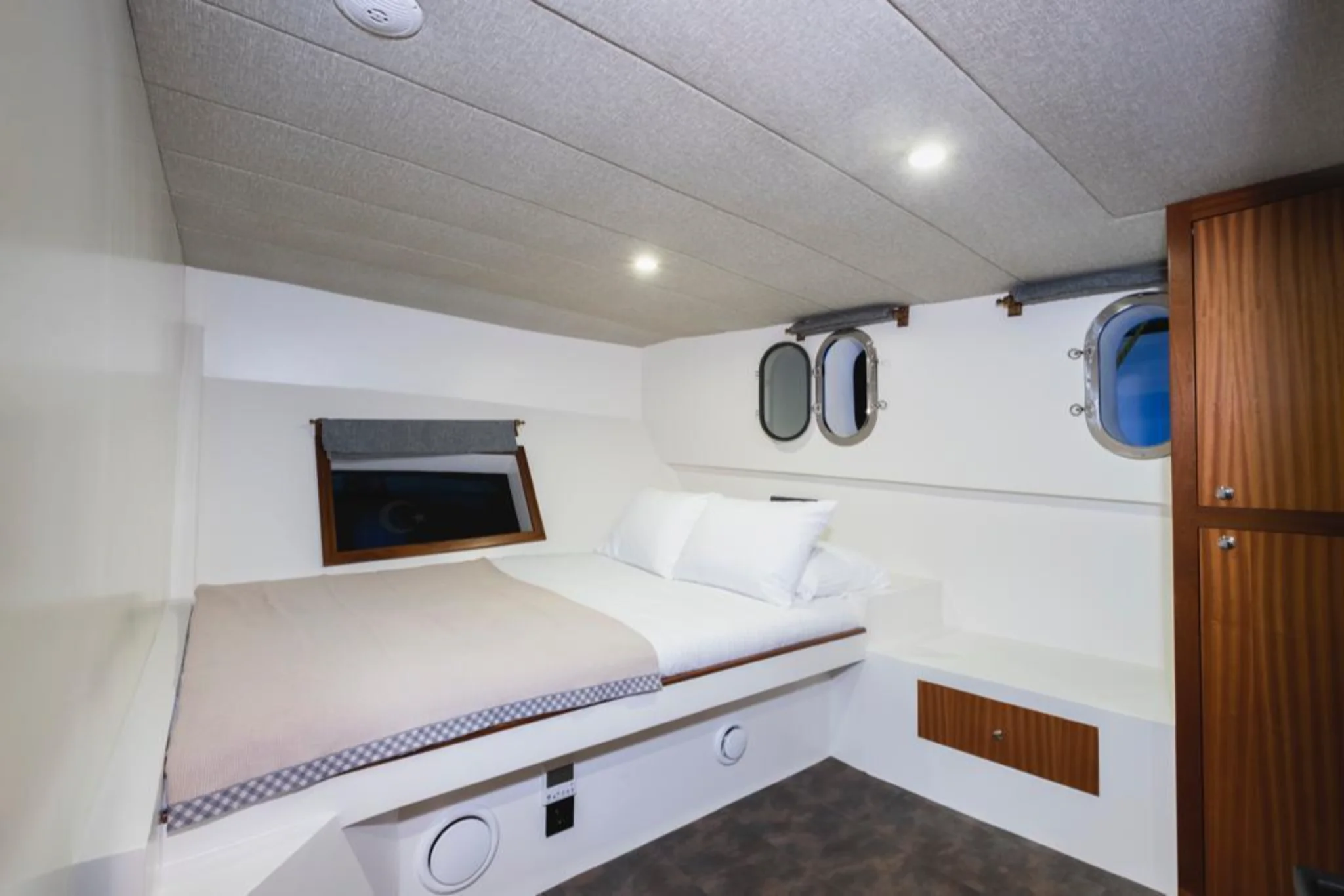 Cabine 2 de OZDE 1