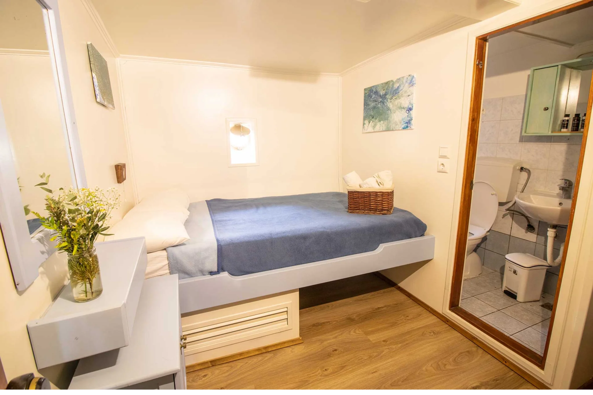 AEGEOTISSA II cabin 2