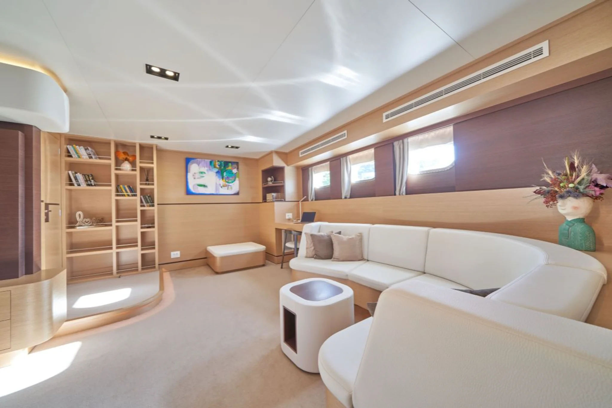 OMNIA cabin 2