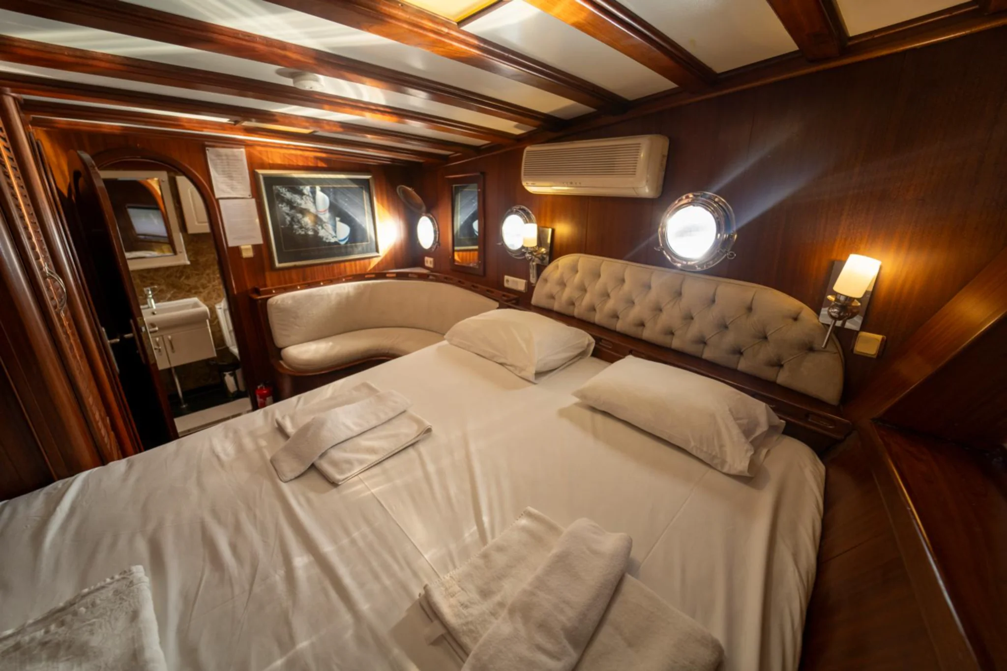 Prenses Lila — cabina 3