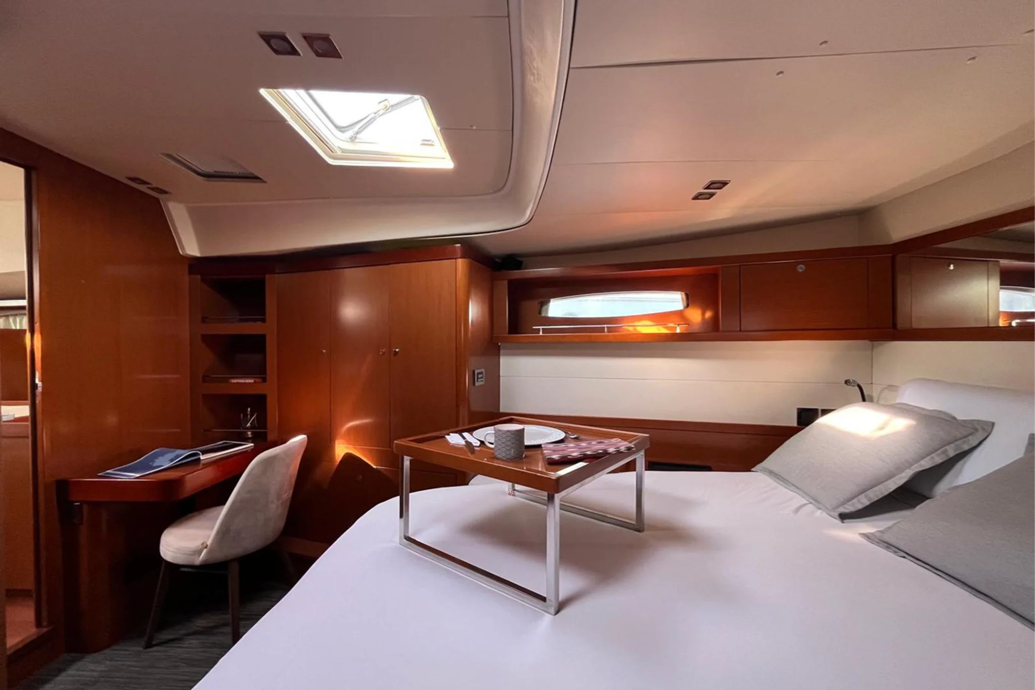 VENUS — cabina 2